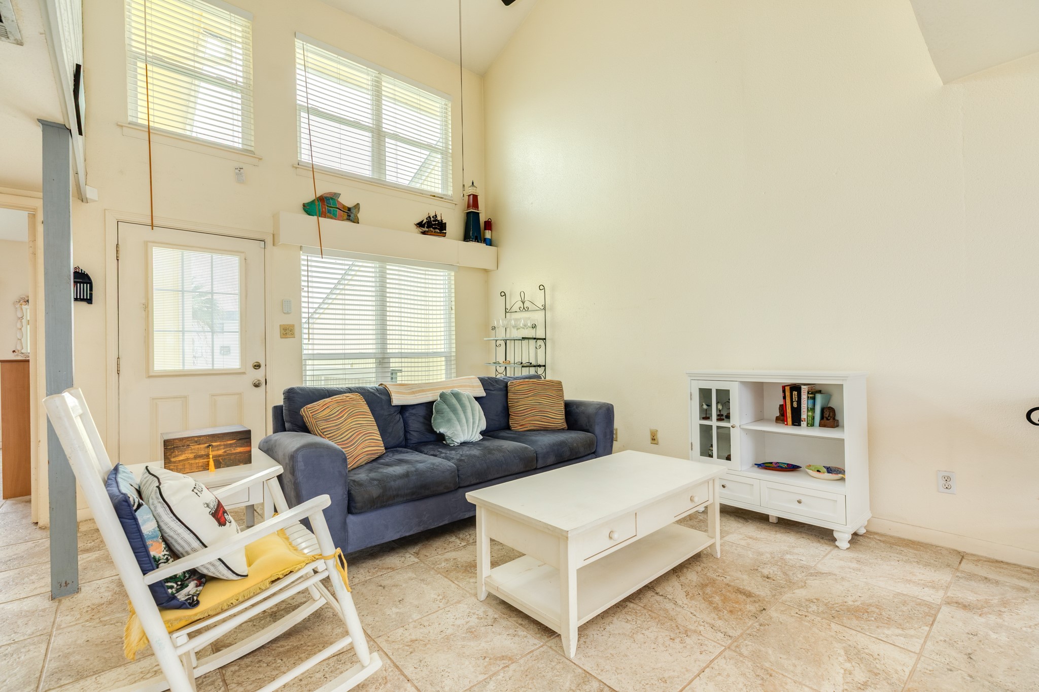 806 Calico Jack Cove, Galveston, TX 77554