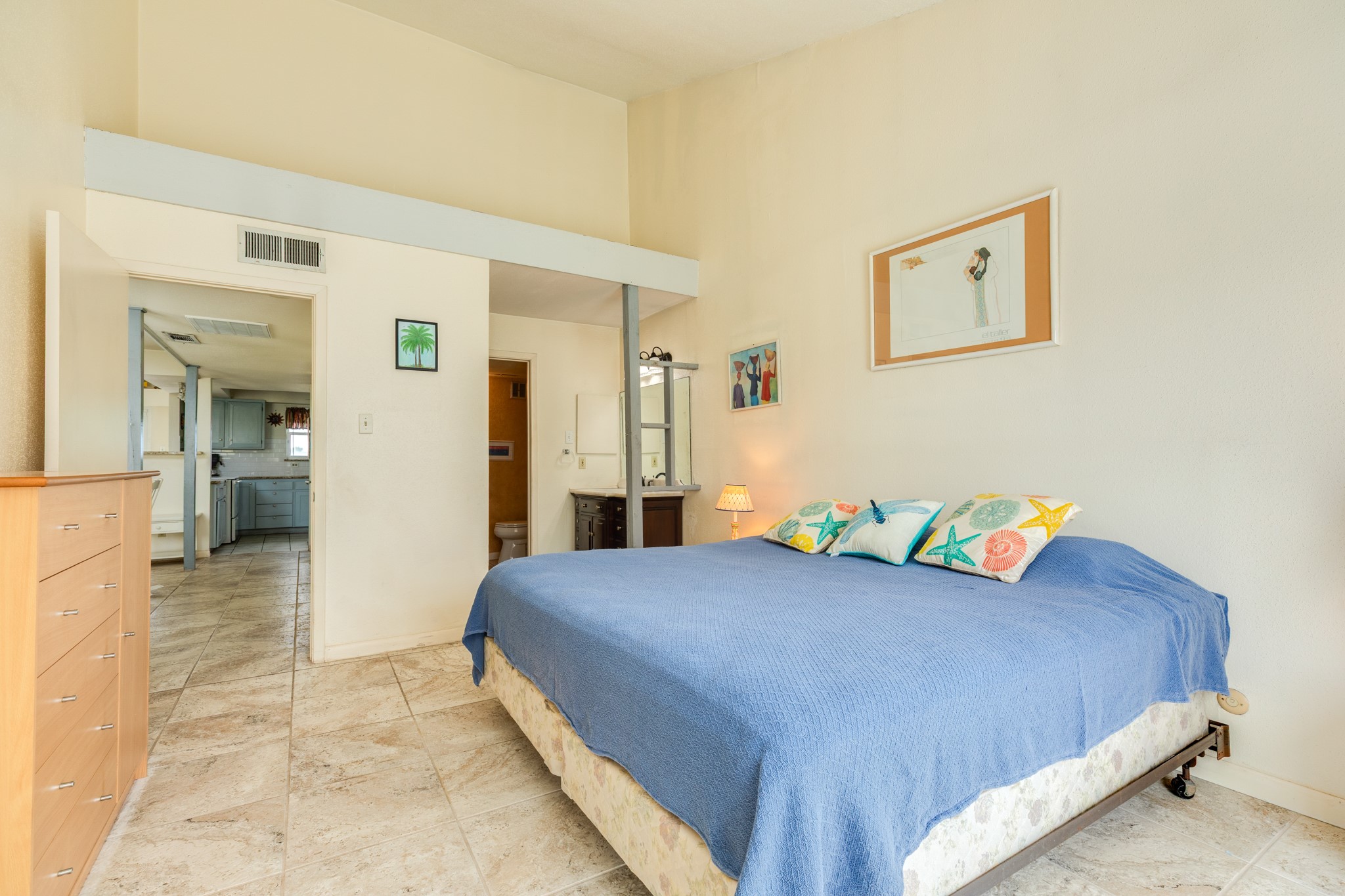 806 Calico Jack Cove, Galveston, TX 77554