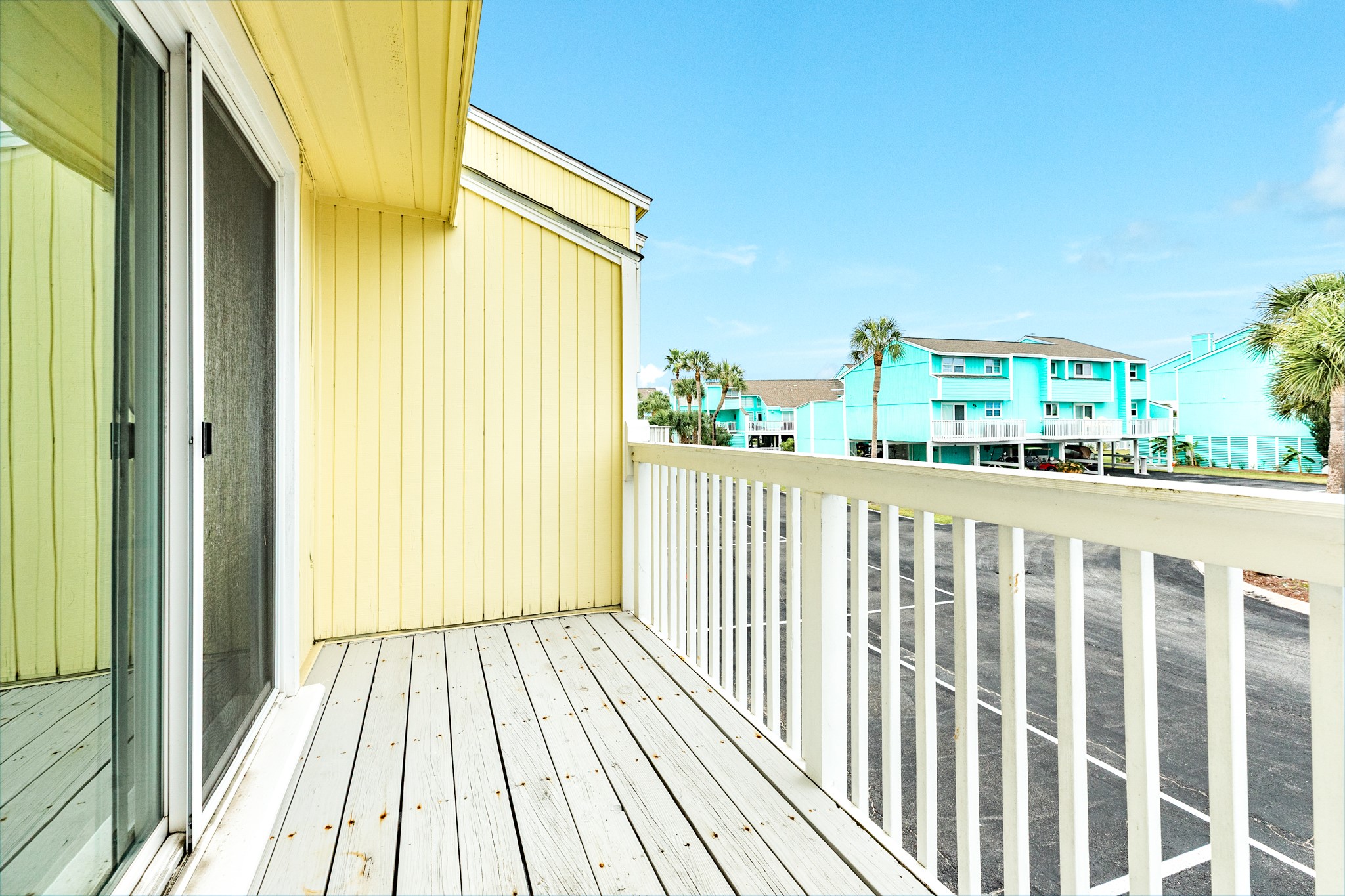 806 Calico Jack Cove, Galveston, TX 77554
