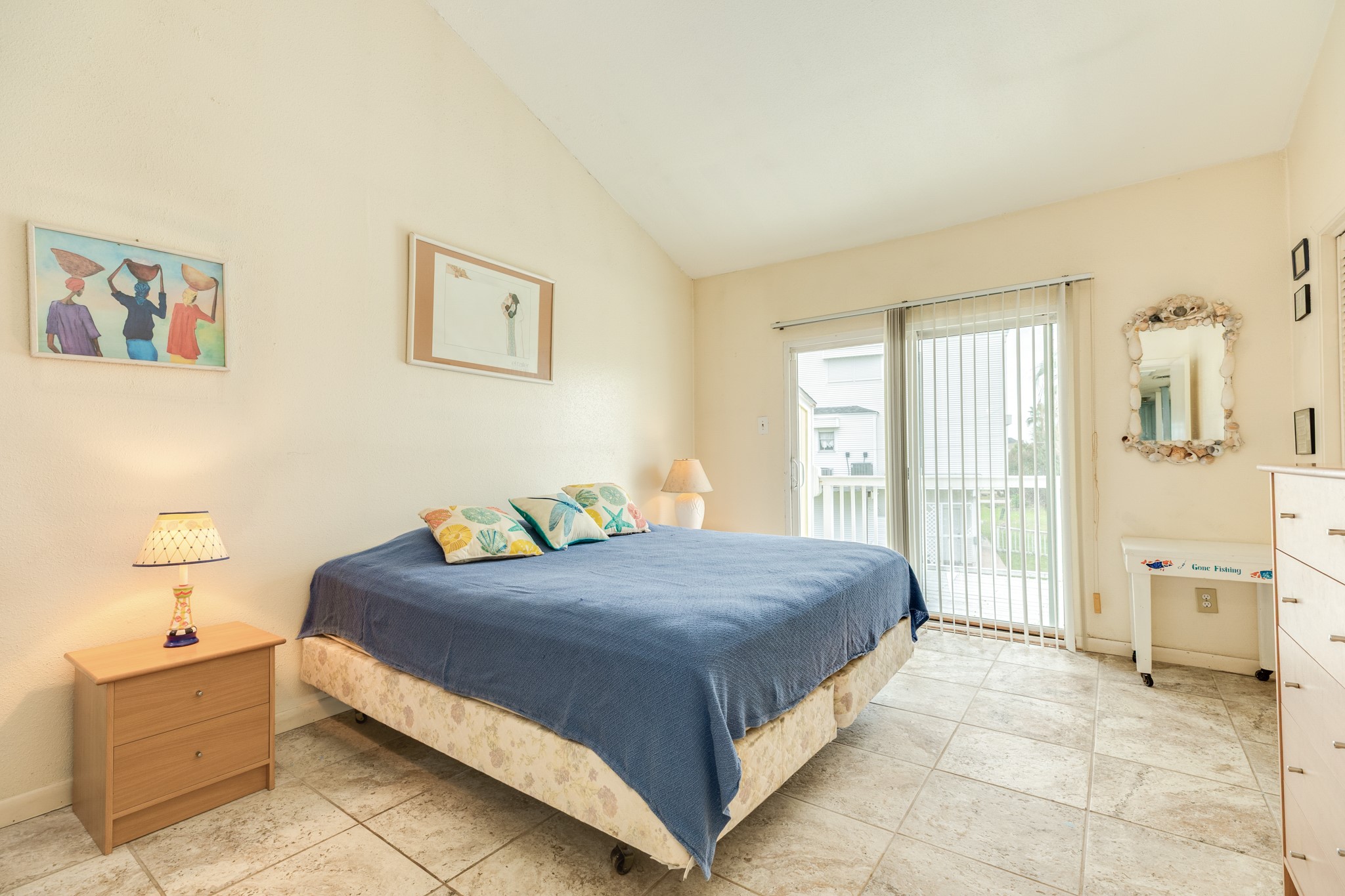 806 Calico Jack Cove, Galveston, TX 77554