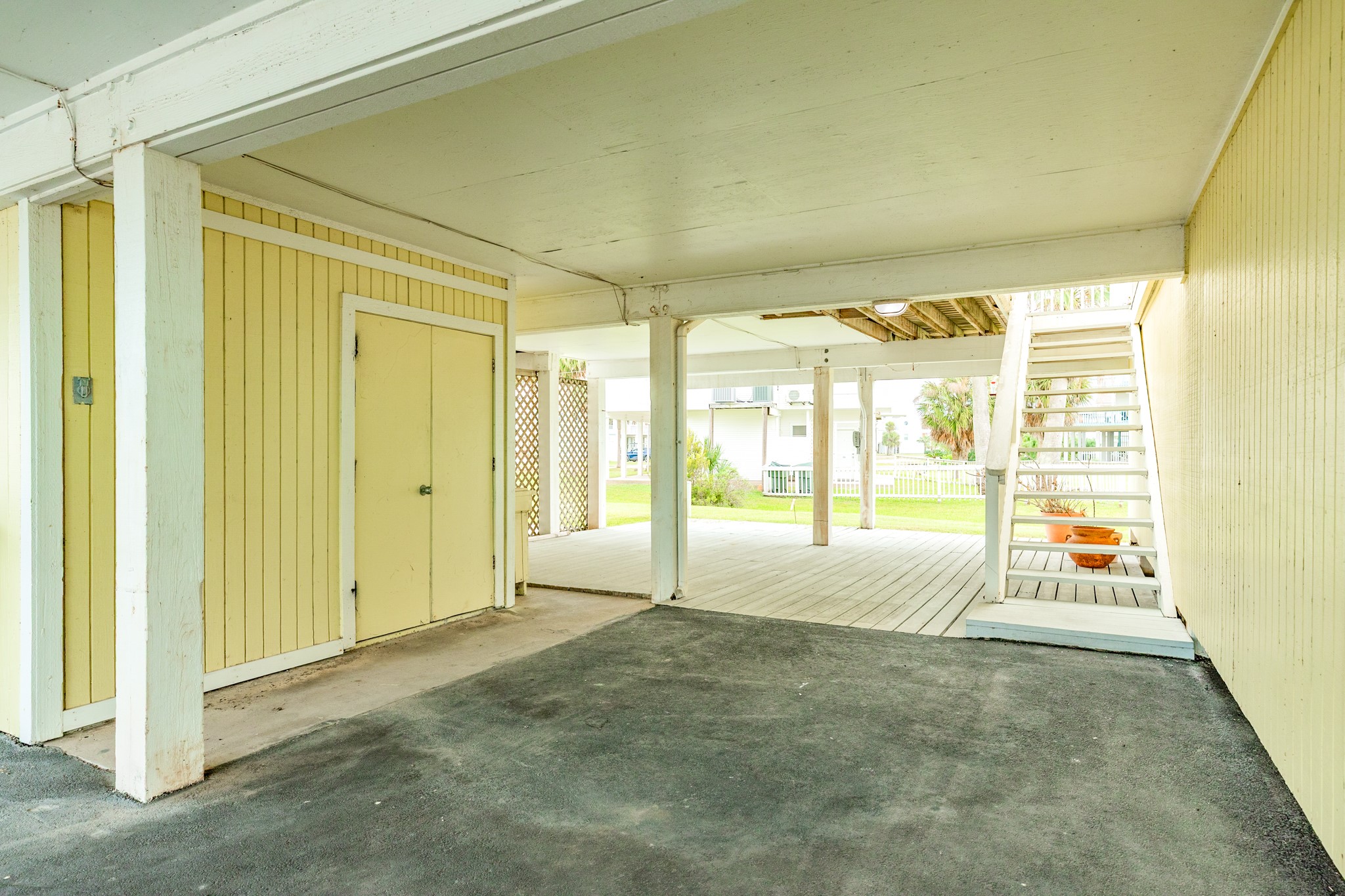 806 Calico Jack Cove, Galveston, TX 77554