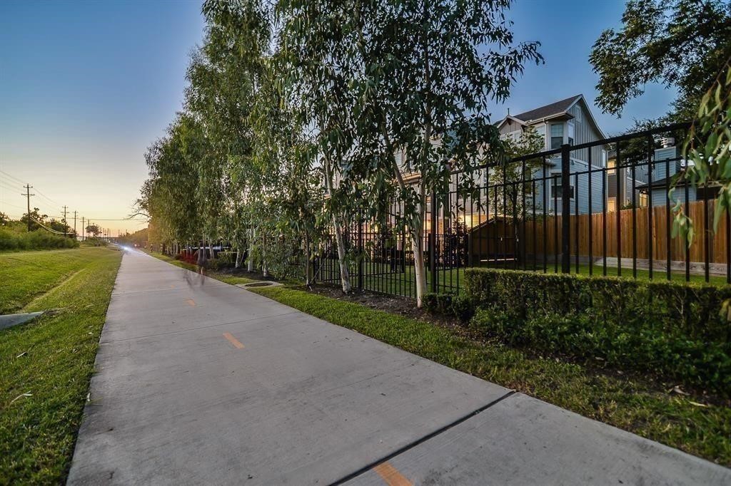 612 E 20th Street, #C, Houston, TX 77008
