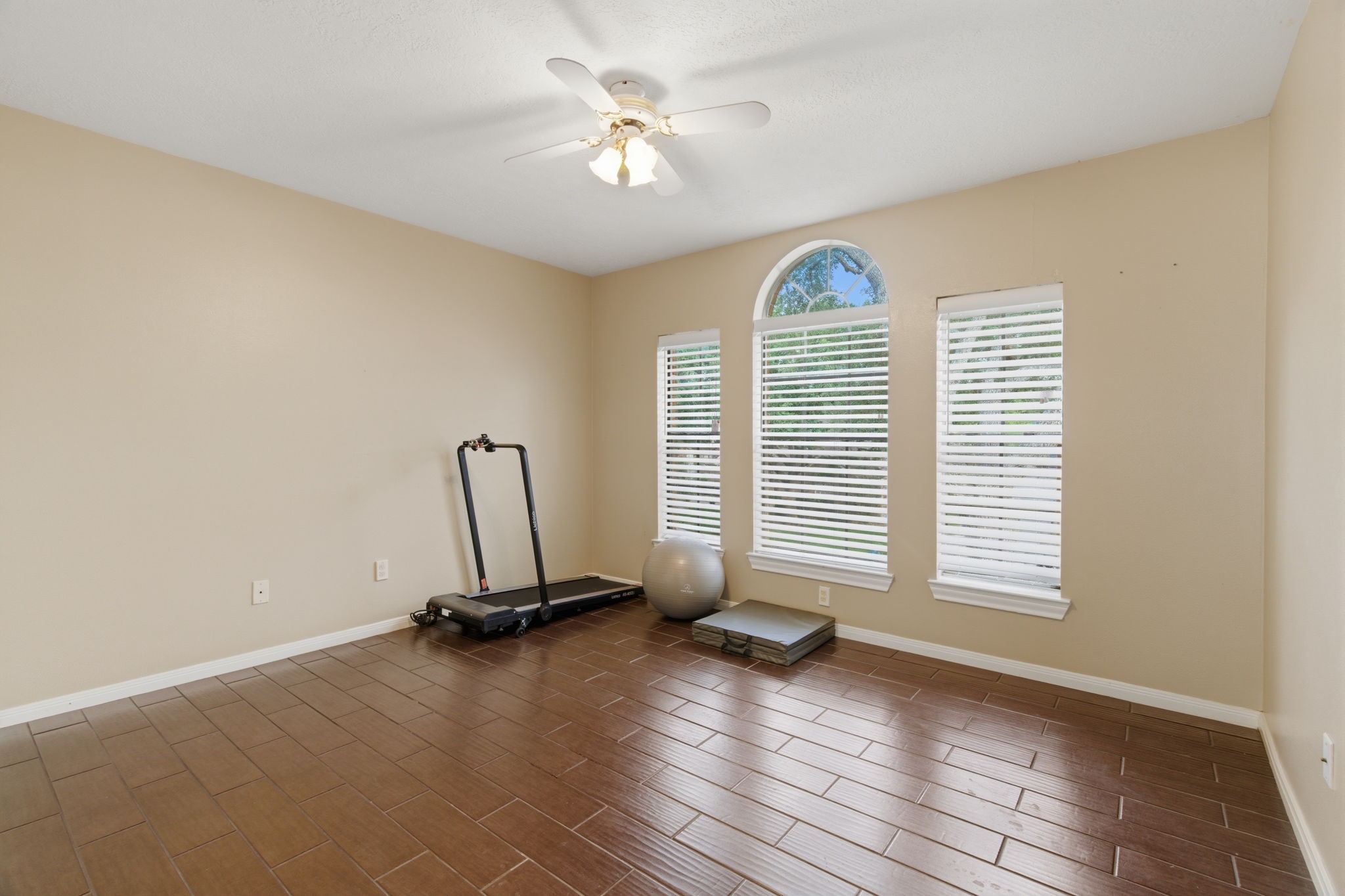 14114 Scarborough Fair Street, Houston, TX 77077