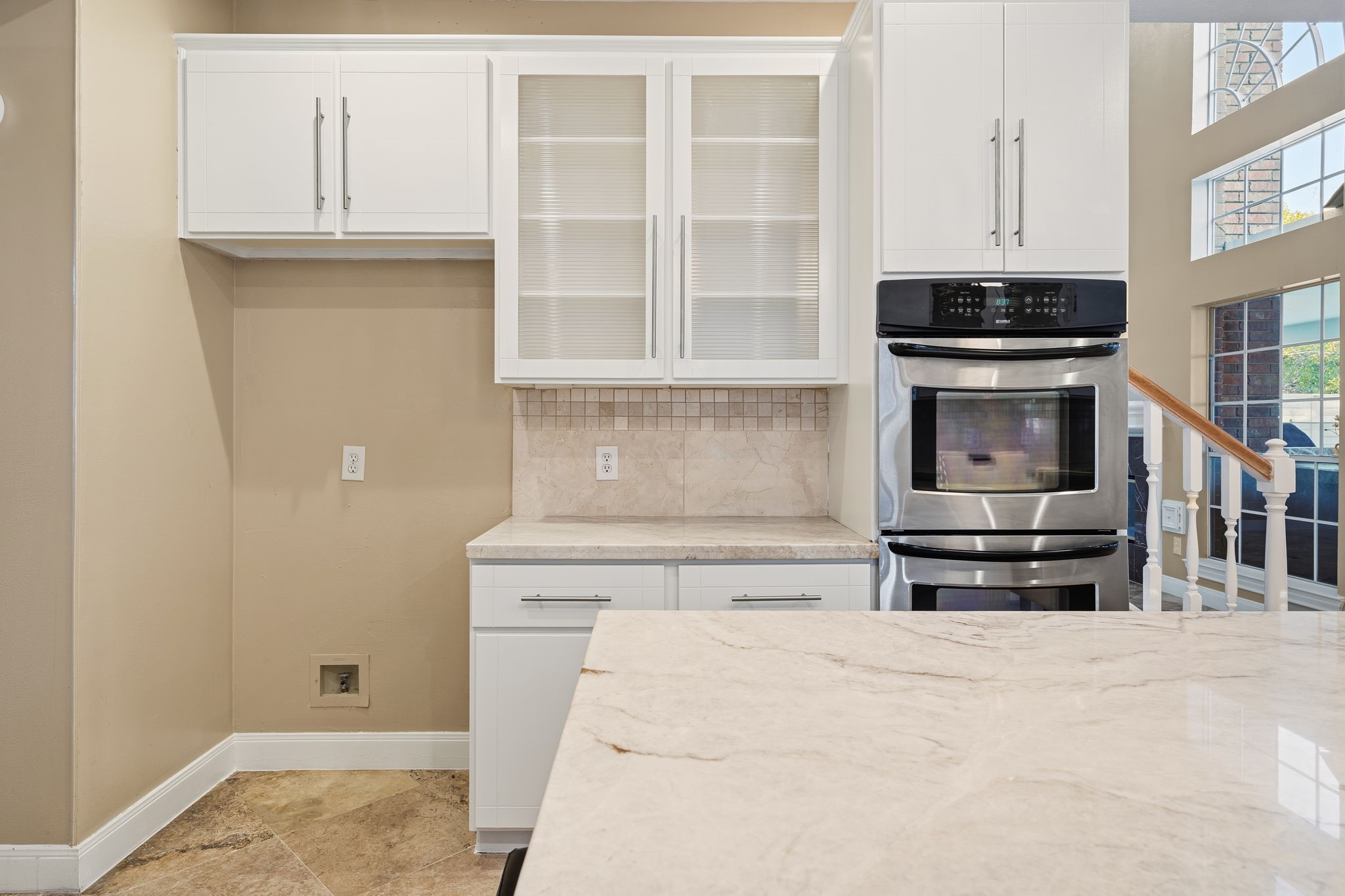 State of art appliances featuring a double top Kenmore oven!
