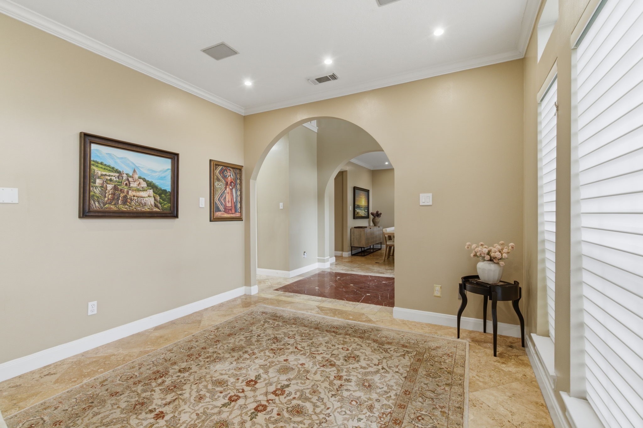 owner created architectural dome-like design in the den!