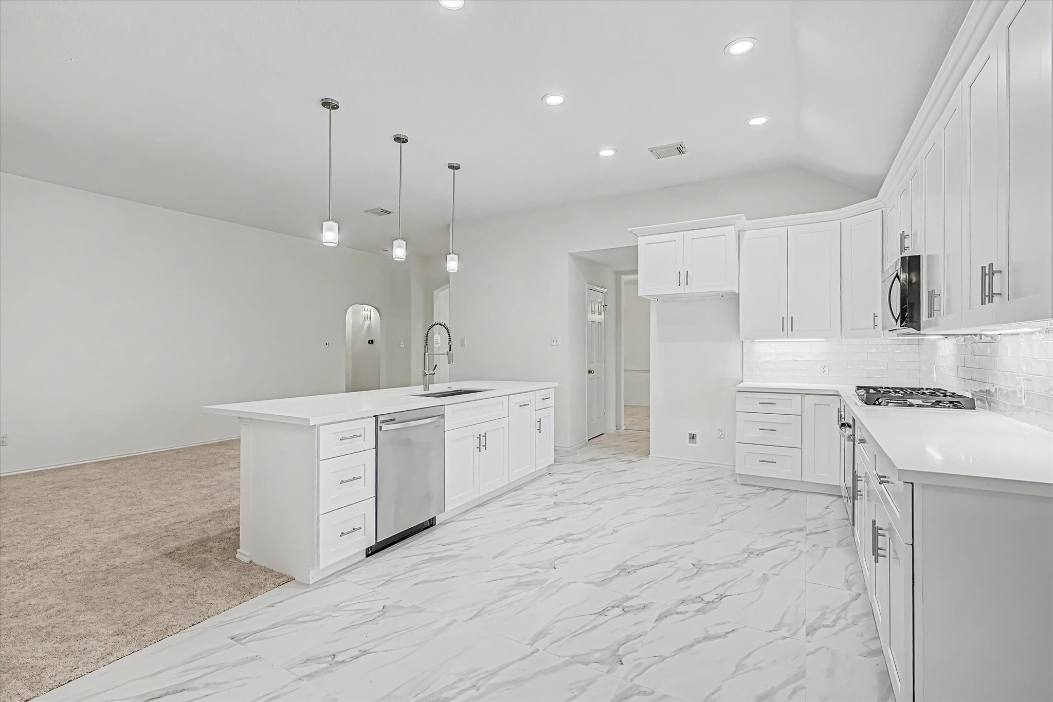 222 Glenridge Forest, Houston, TX 77094