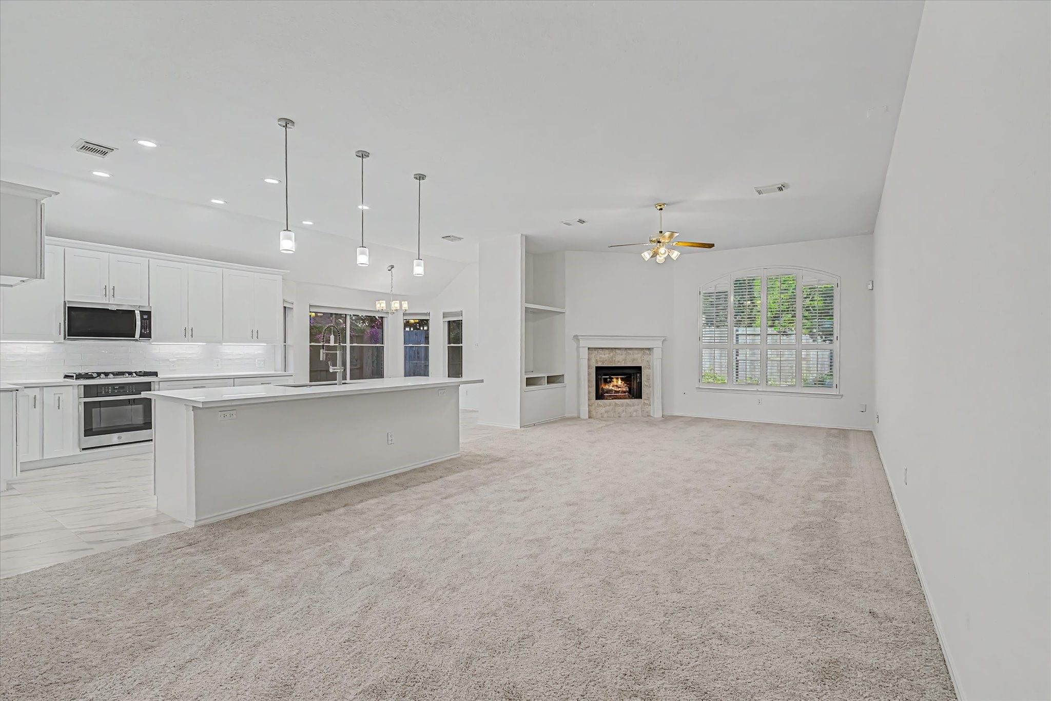 222 Glenridge Forest, Houston, TX 77094 222 Glenridge Forest, Houston, TX 77094