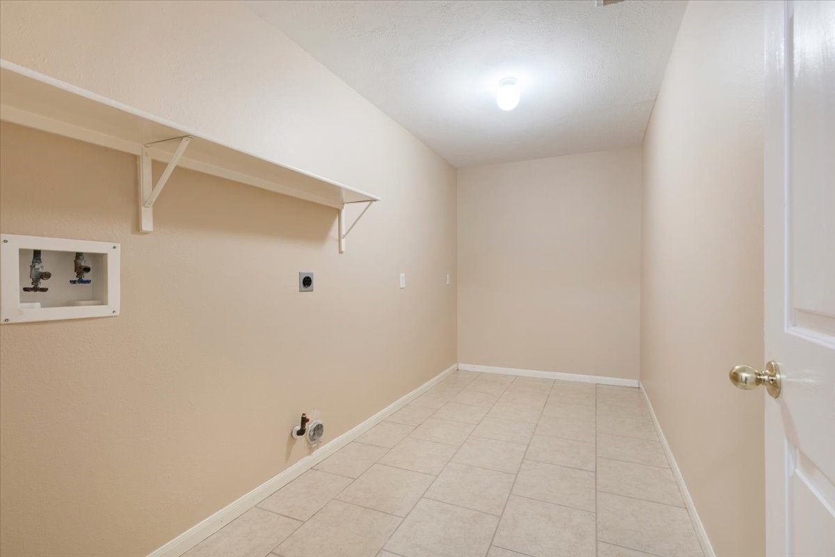 Large utility room