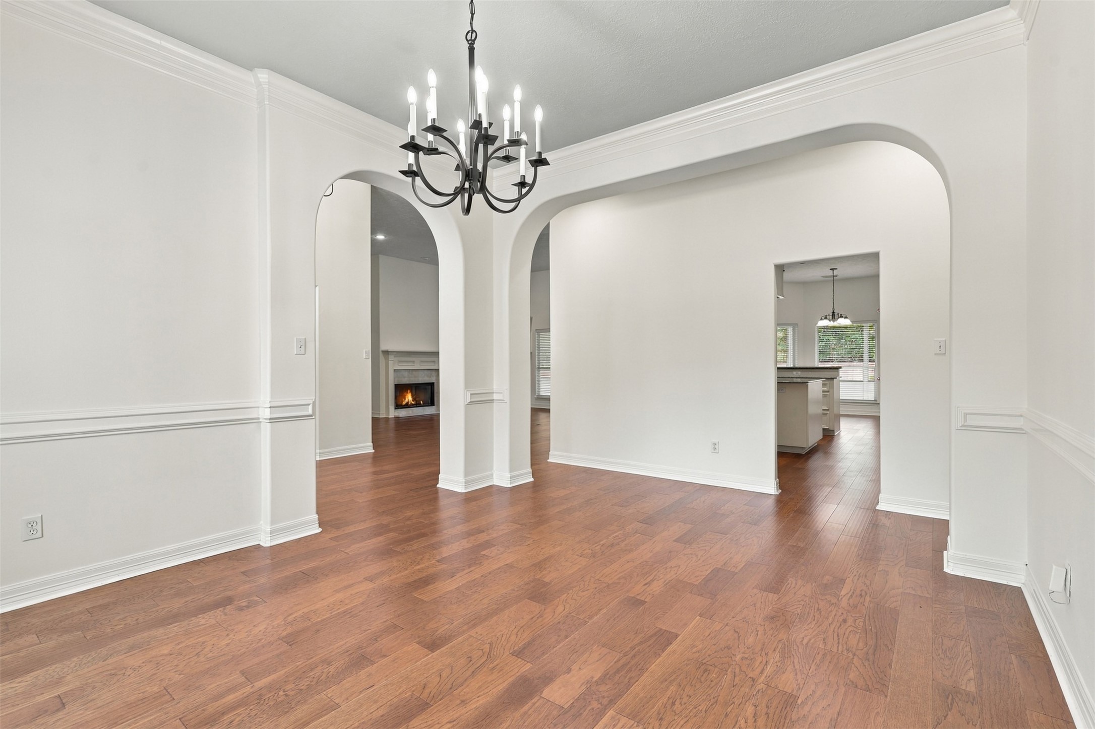 705 Fairway Oaks, Conroe, TX 77302