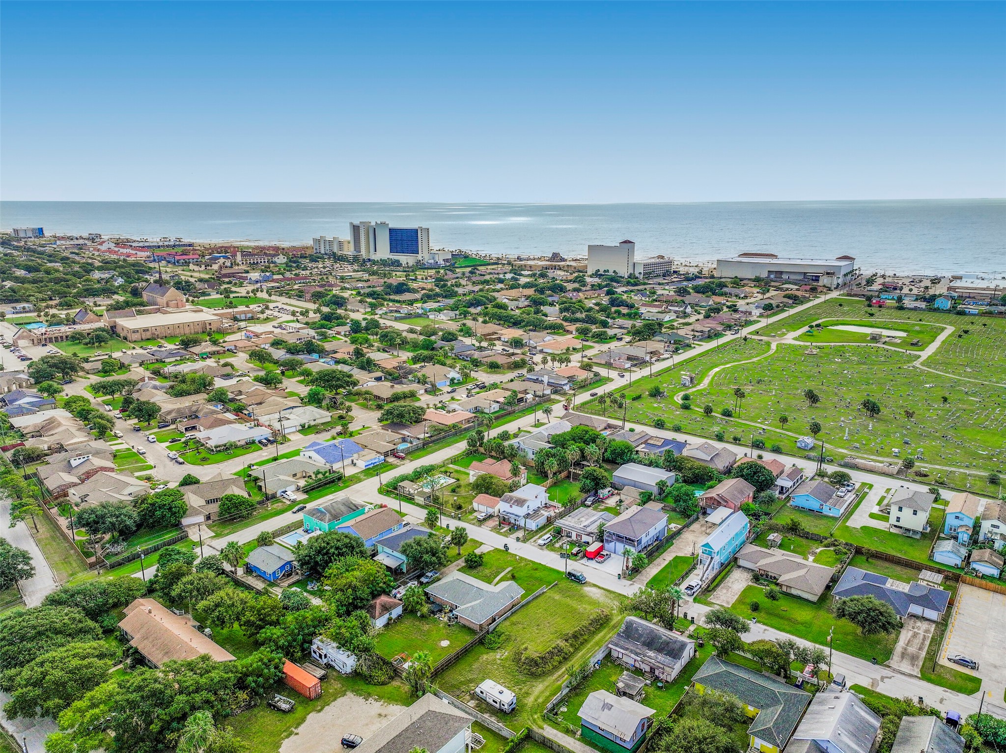 5724 Avenue T, Galveston, TX 77551