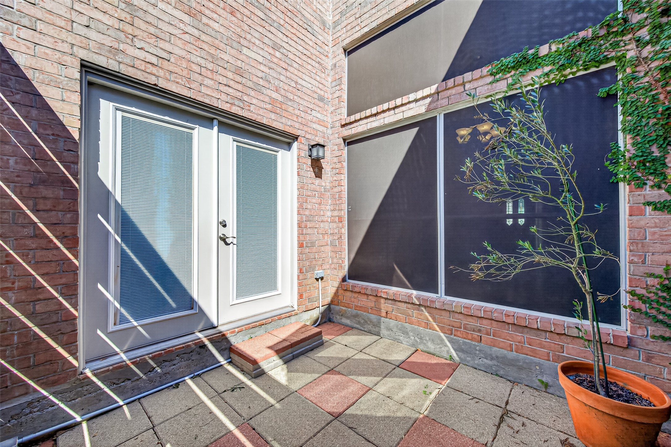 Atrium off the kitchen