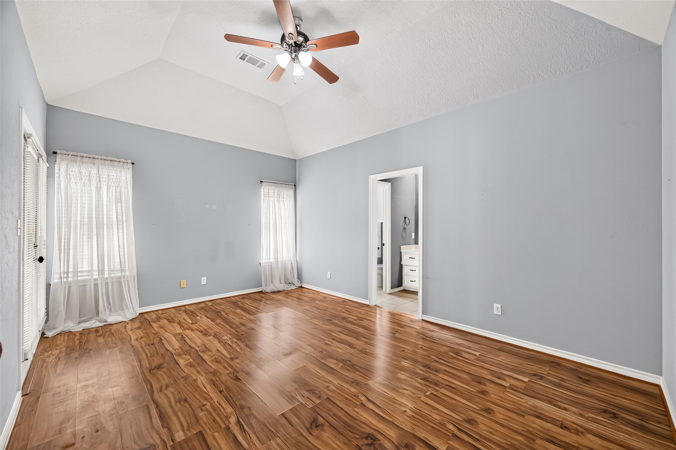 Primary bedroom