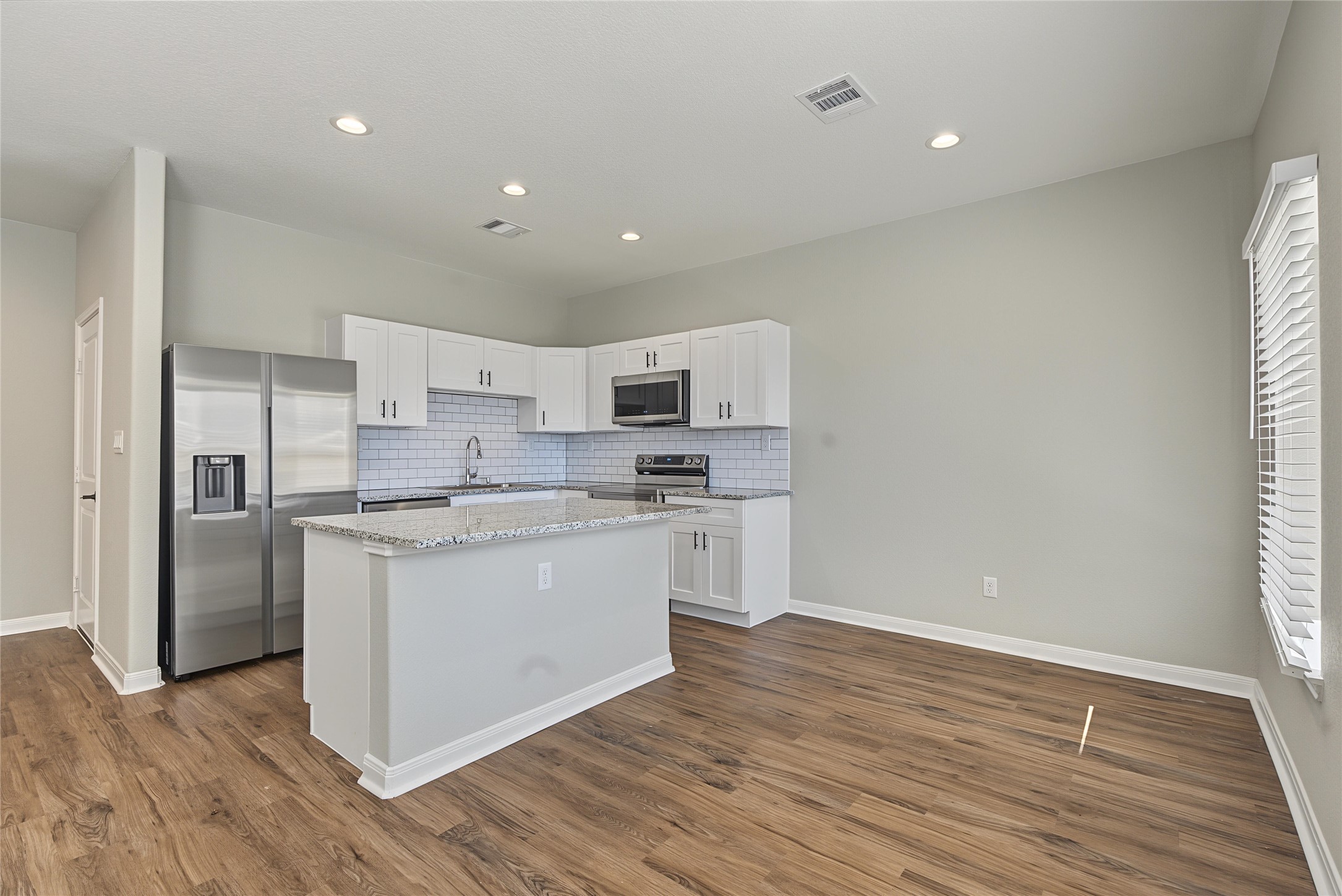 14010 Longstreet Rd W, Building 6, #6A-C, Willis, TX 77318