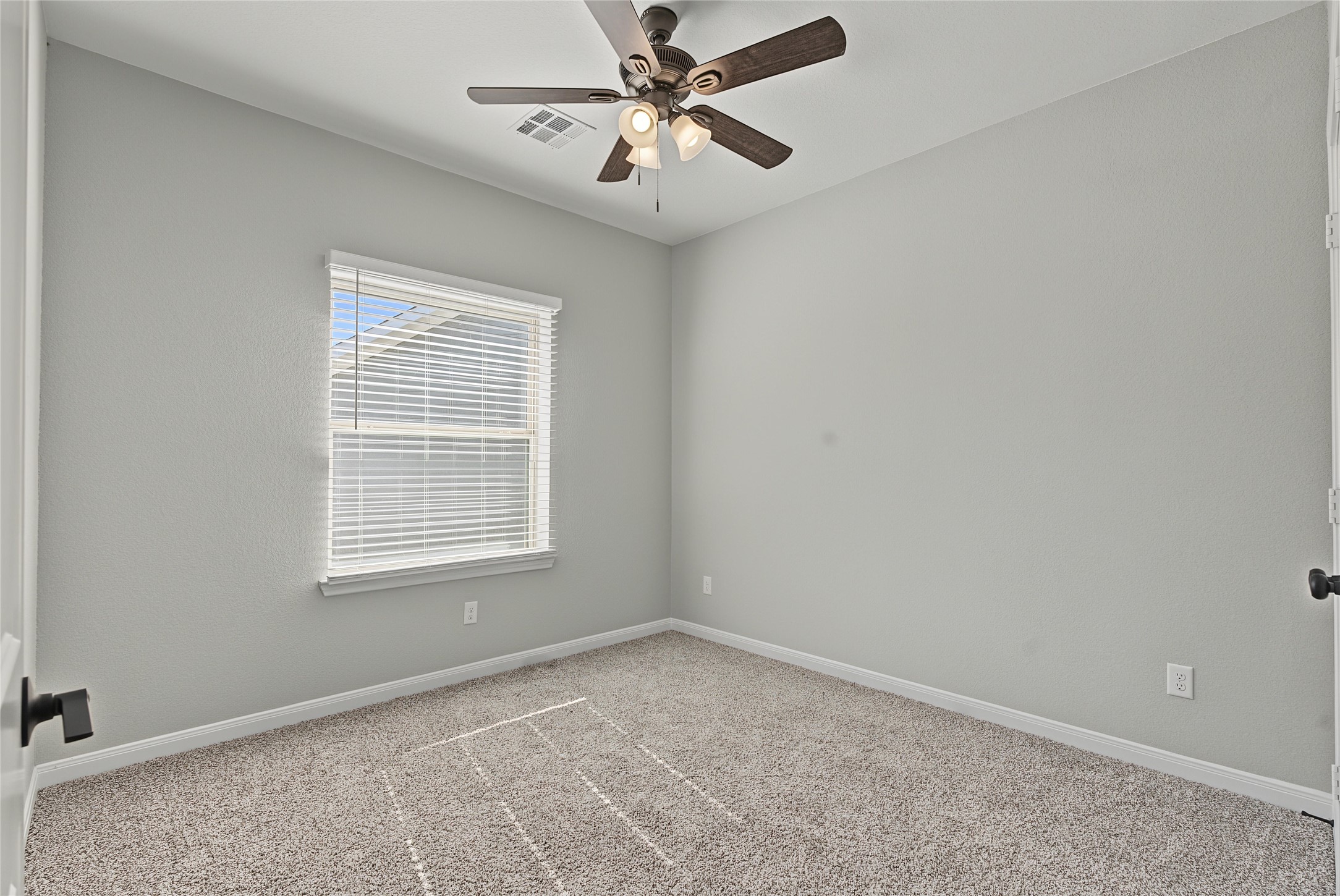 14010 Longstreet Rd W, Building 6, #6A-C, Willis, TX 77318