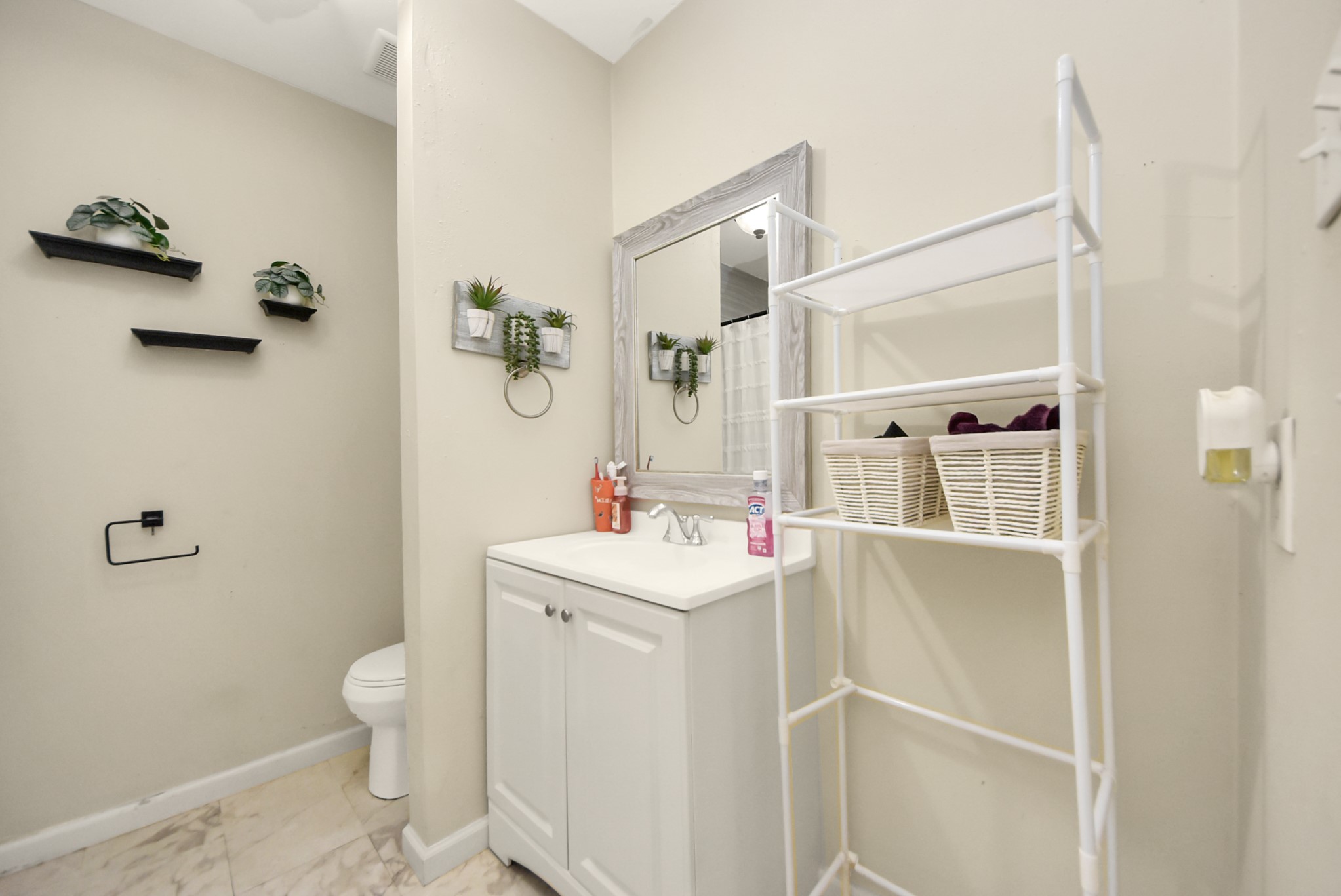 24267 W Oak Drive, Porter, TX 77365