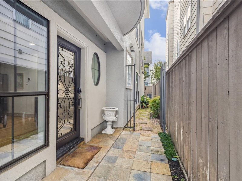 4241 Purdue Street, Houston, TX 77005