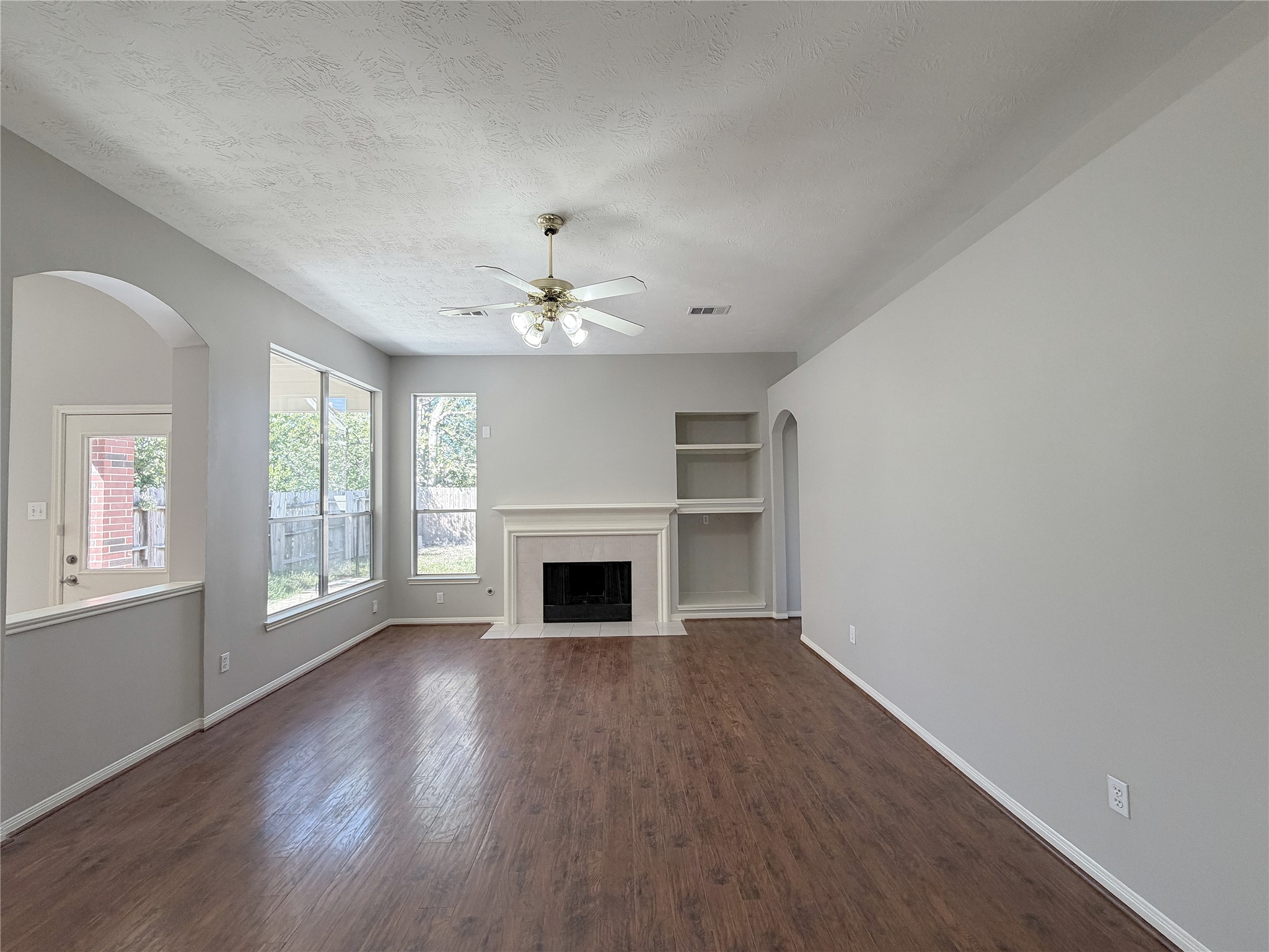 Living room with fireplace and