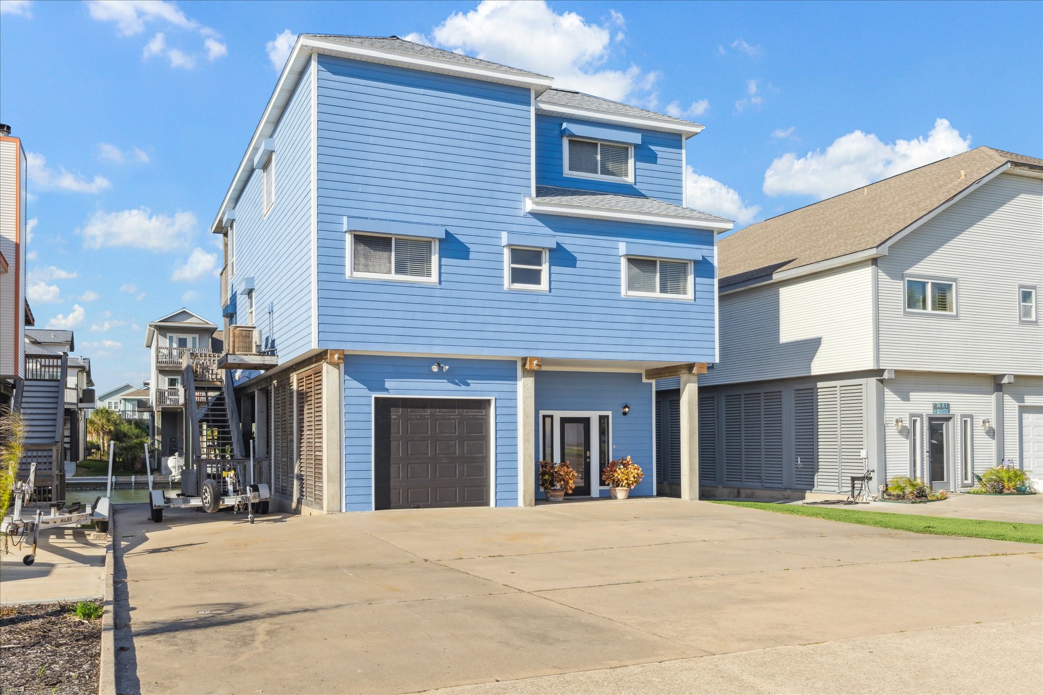 422 Windward Way, Tiki Island, TX 77554 422 Windward Way, Tiki Island, TX 77554