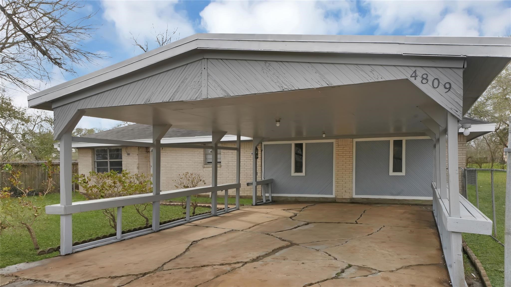 4809 Truman Street, Texas City, TX 77591