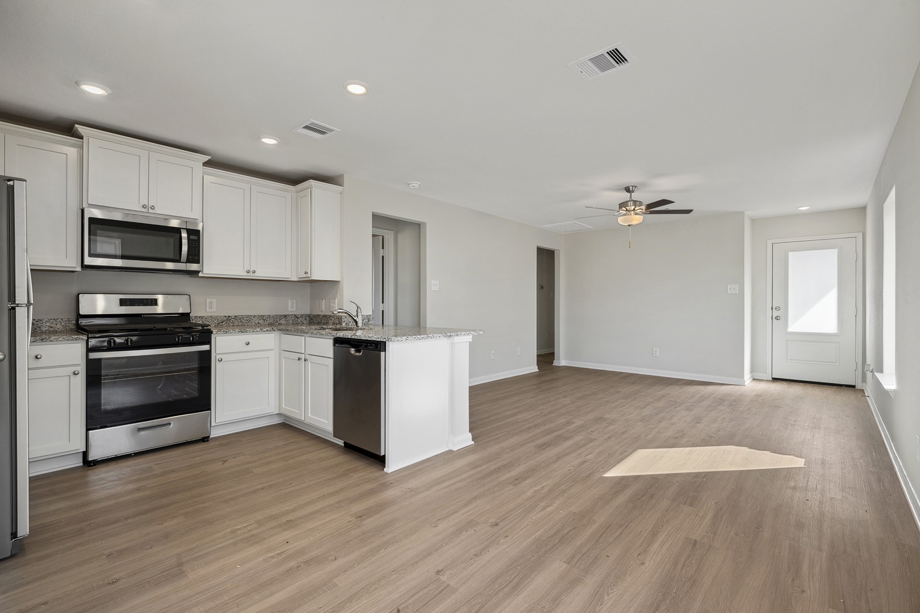 713 Jasmine Ridge Lane, Waller, TX 77484