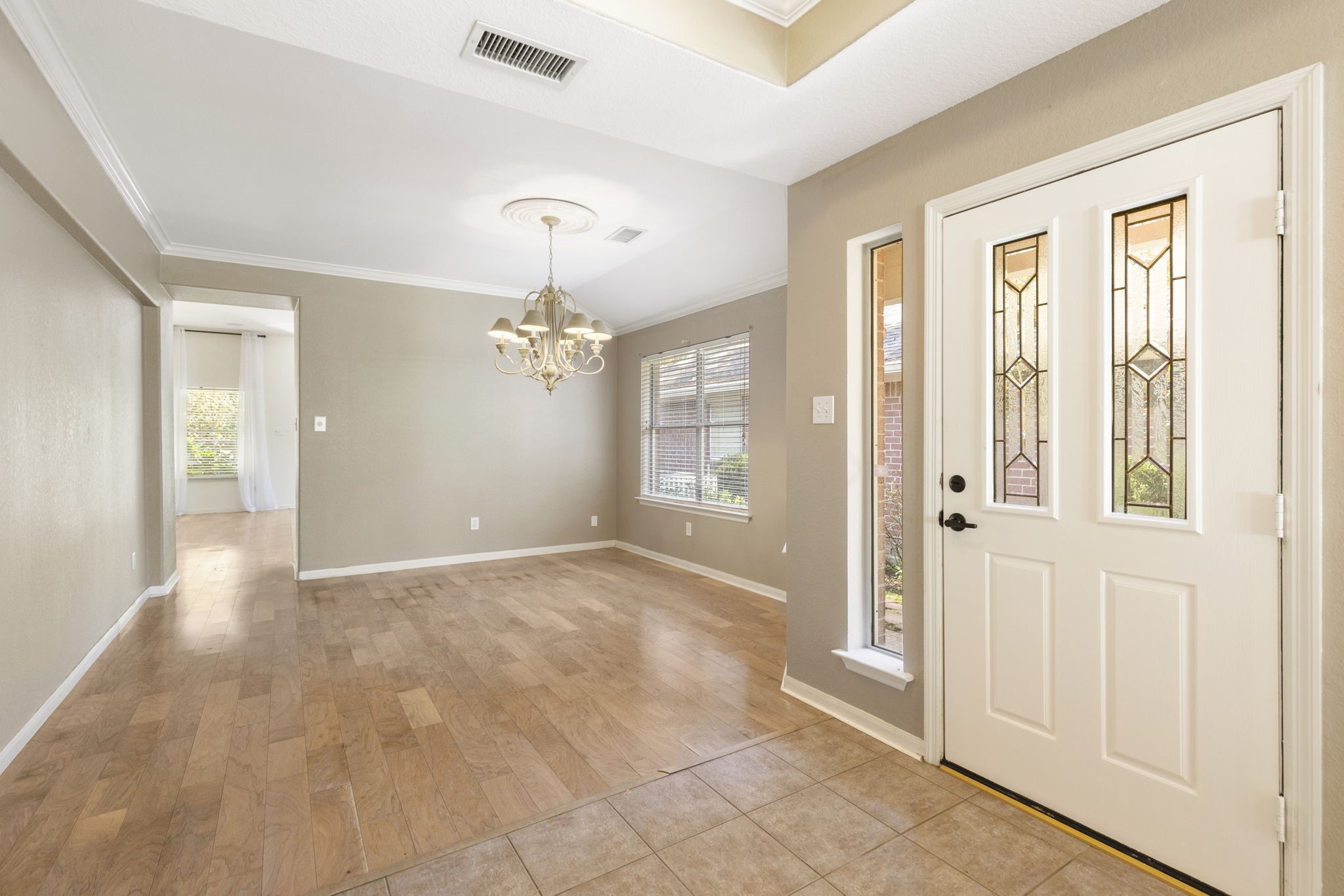 11 Hermit Thrush Place, The Woodlands, TX 77382
