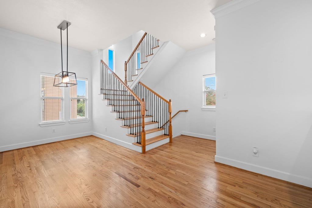 1128 W 26th Street, Houston, TX 77008