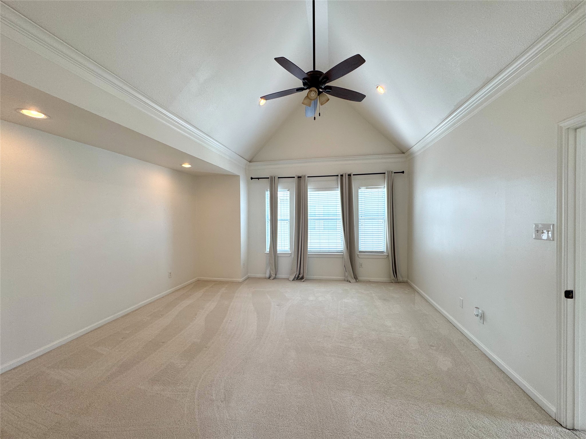 1128 W 26th Street, Houston, TX 77008
