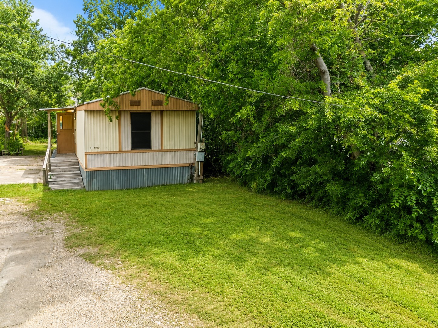 14433 Eagle Pass Street, Houston, TX 77015