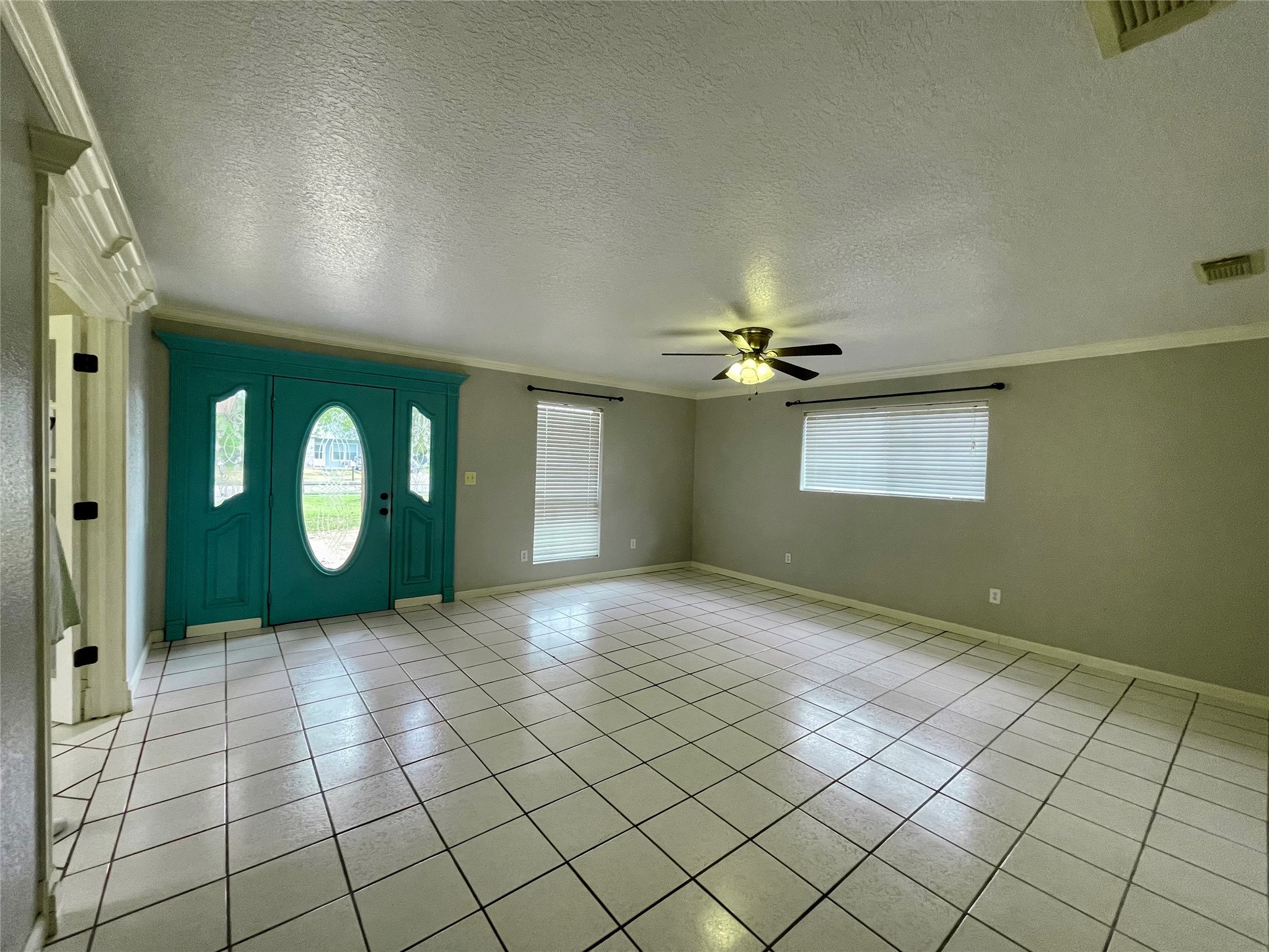1511 N Avenue N, Freeport, TX 77541