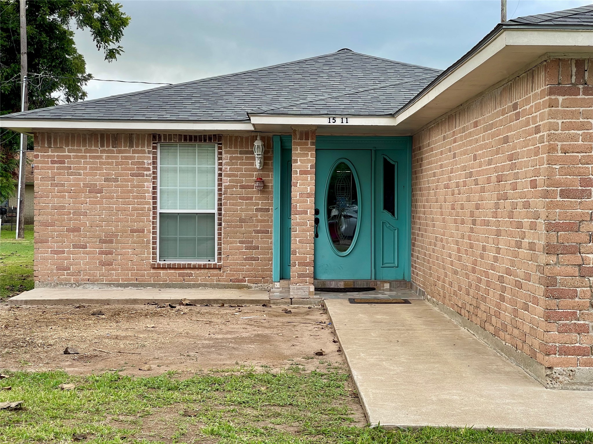 1511 N Avenue N, Freeport, TX 77541