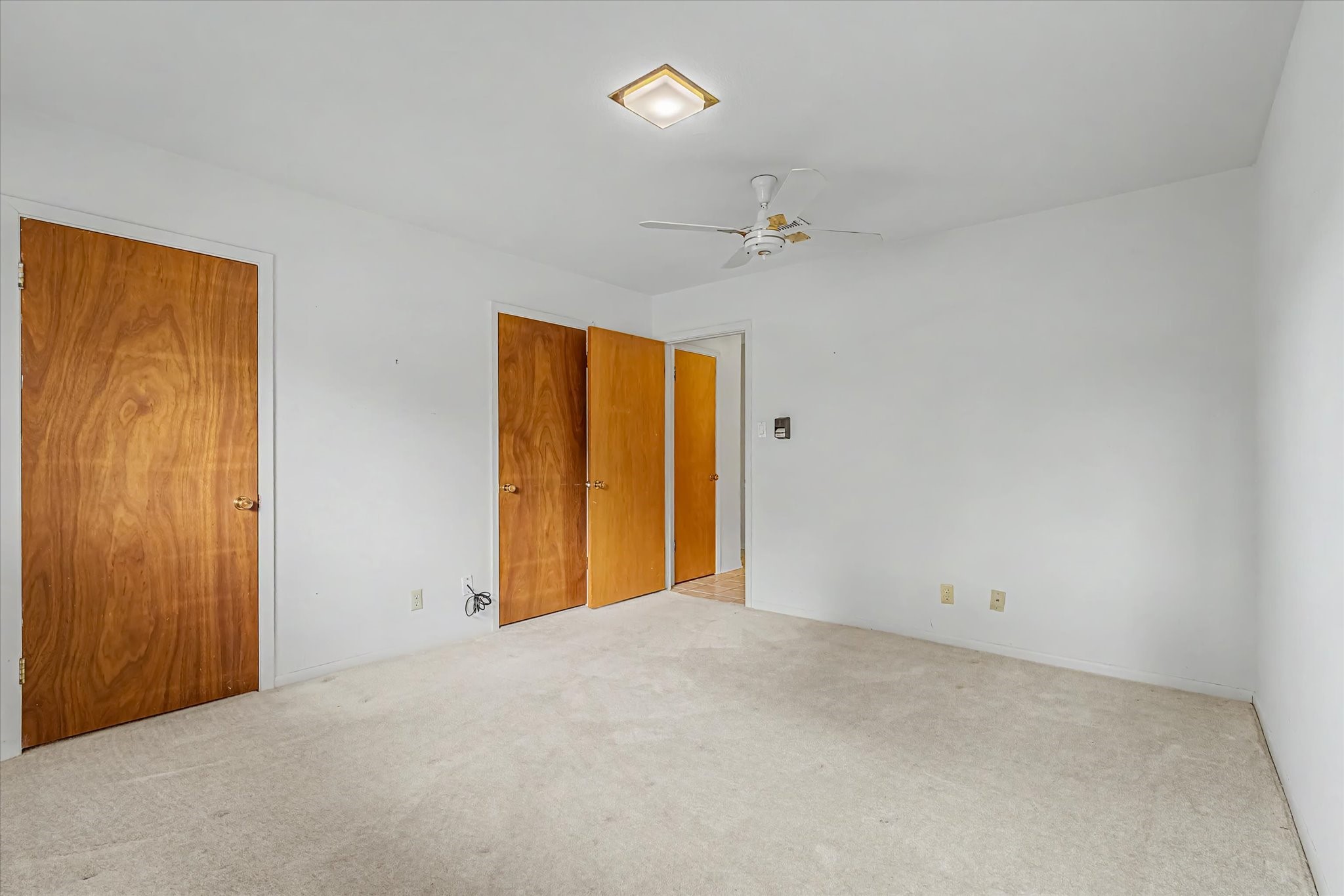 102 Oyster Bend Lane, Lake Jackson, TX 77566