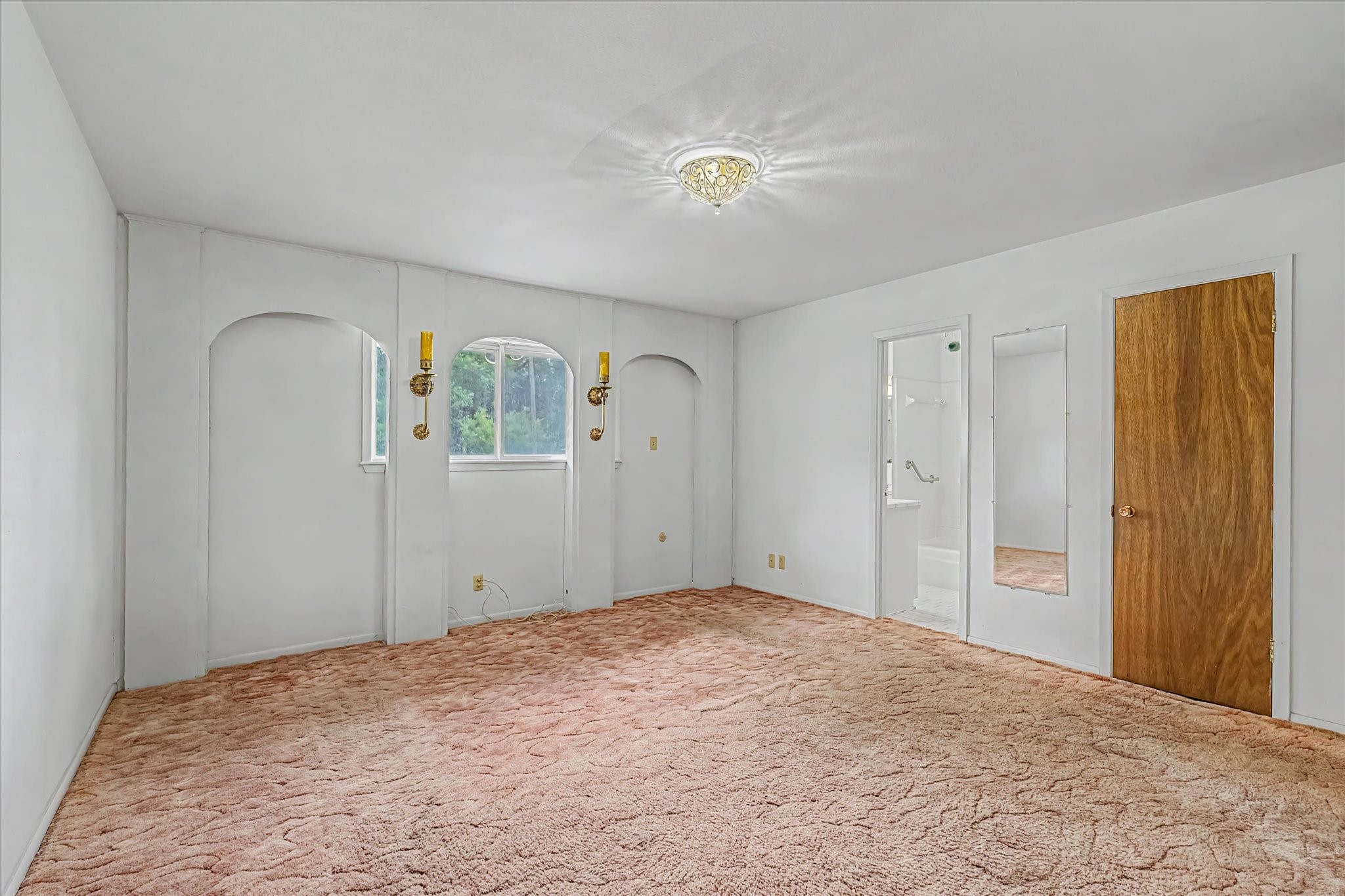 102 Oyster Bend Lane, Lake Jackson, TX 77566