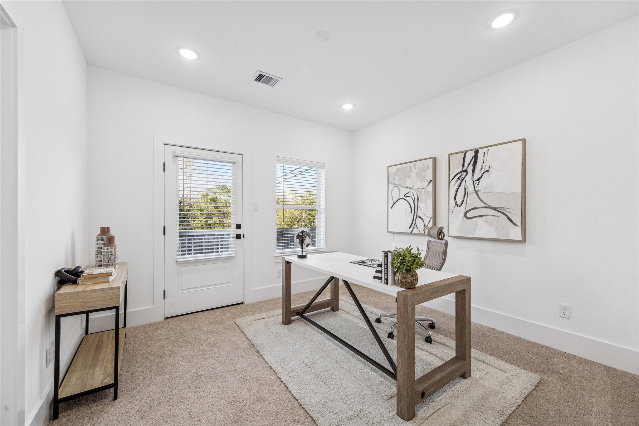 5627 Azores, Houston, TX 77091