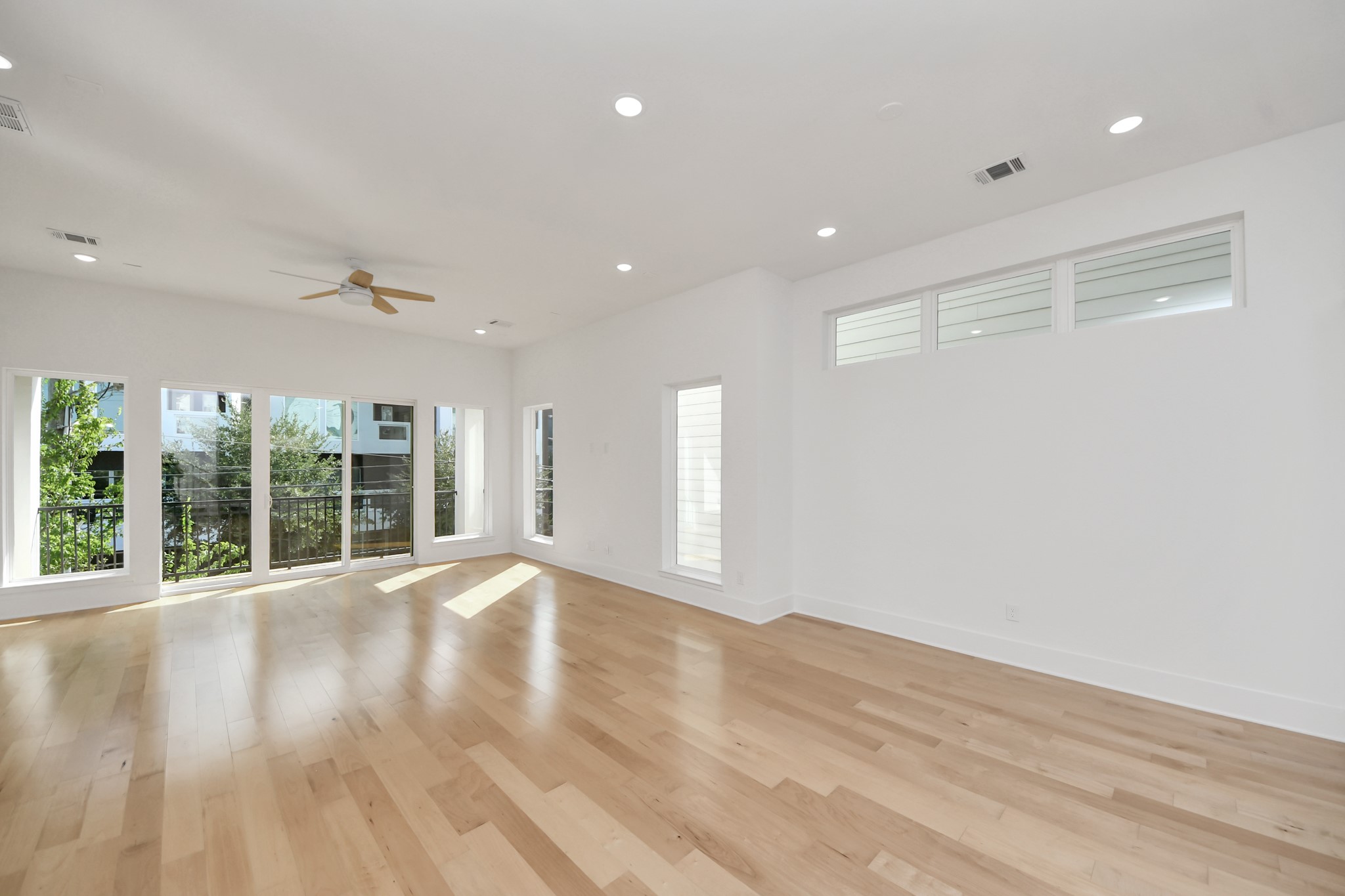 2611 Sherwin Street, Houston, TX 77007