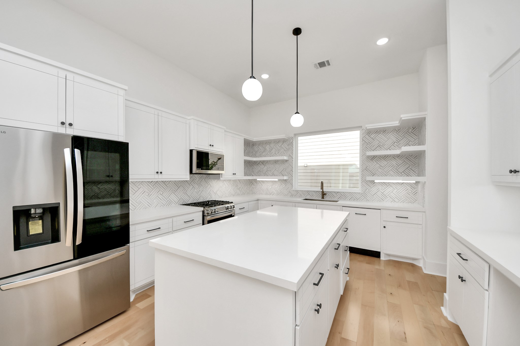 2611 Sherwin Street, Houston, TX 77007