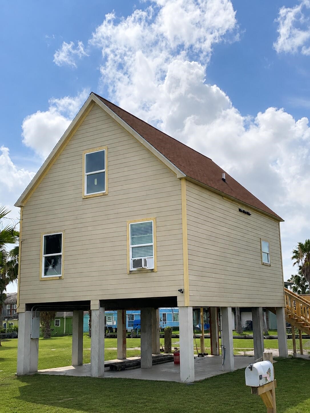 88 Bayou Vista Drive, Hitchcock, TX 77563