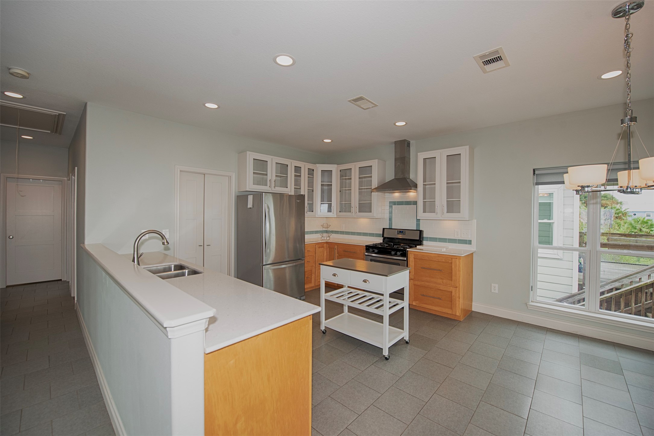501 2nd Street, San Leon, TX 77539 501 2nd Street, San Leon, TX 77539