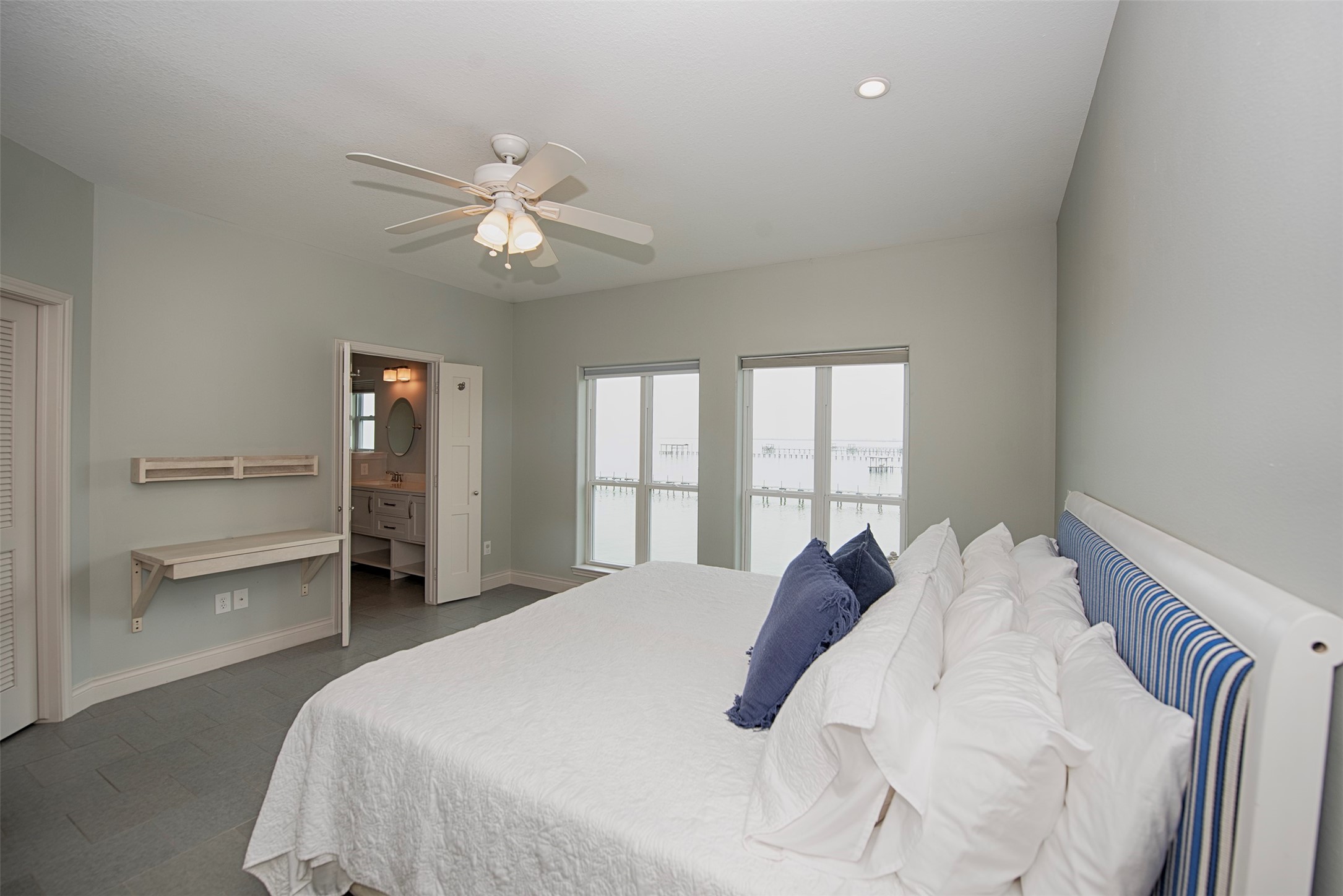 501 2nd Street, San Leon, TX 77539