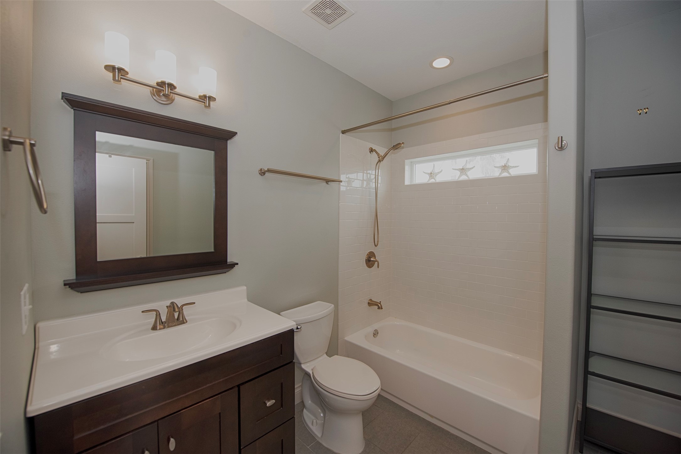 501 2nd Street, San Leon, TX 77539