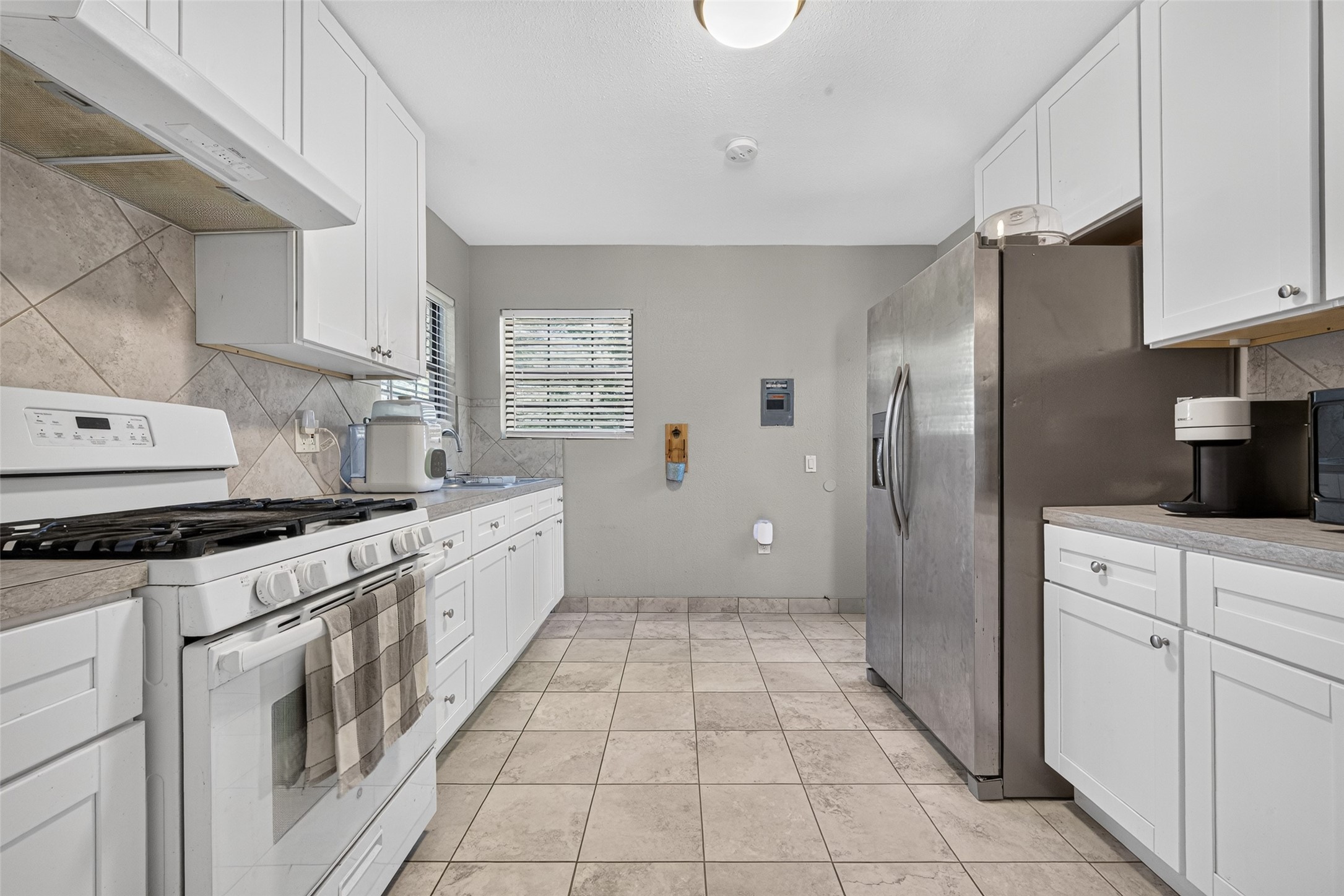 8125 Barkley Street, Houston, TX 77017