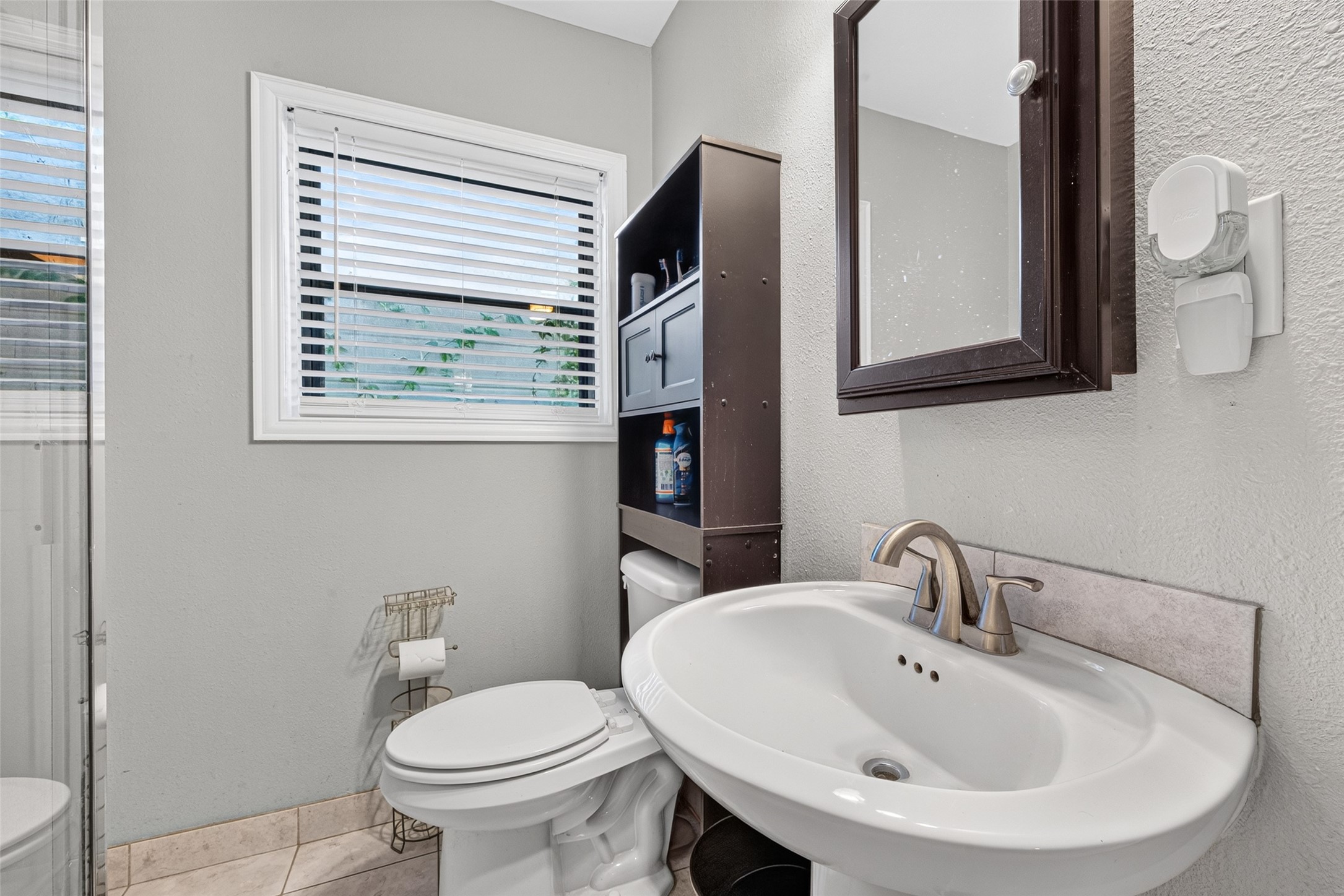 8125 Barkley Street, Houston, TX 77017