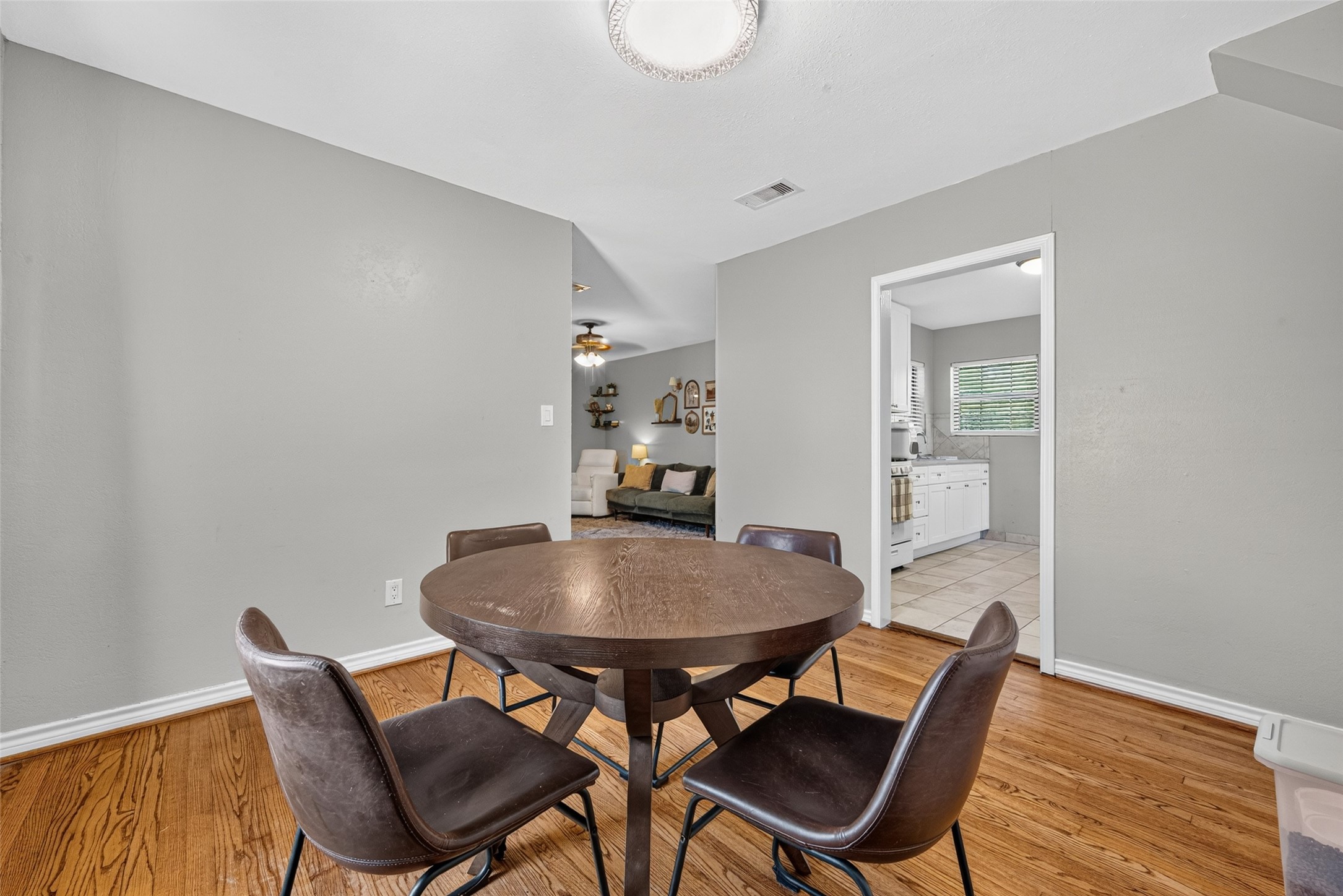 8125 Barkley Street, Houston, TX 77017