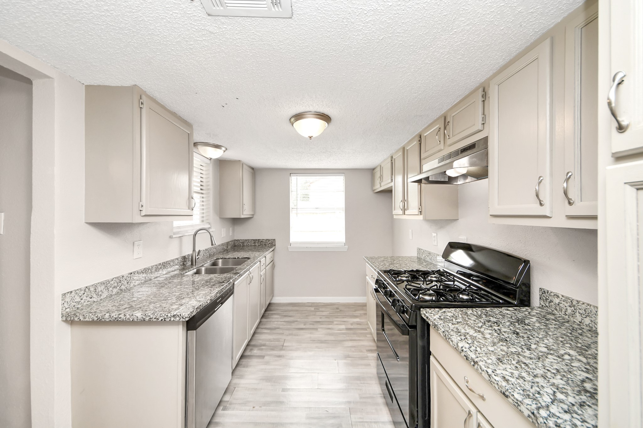 8622 Valley Meadow Drive, Houston, TX 77078