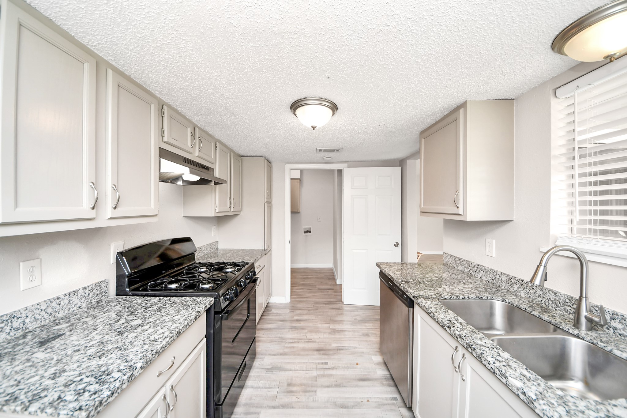 8622 Valley Meadow Drive, Houston, TX 77078