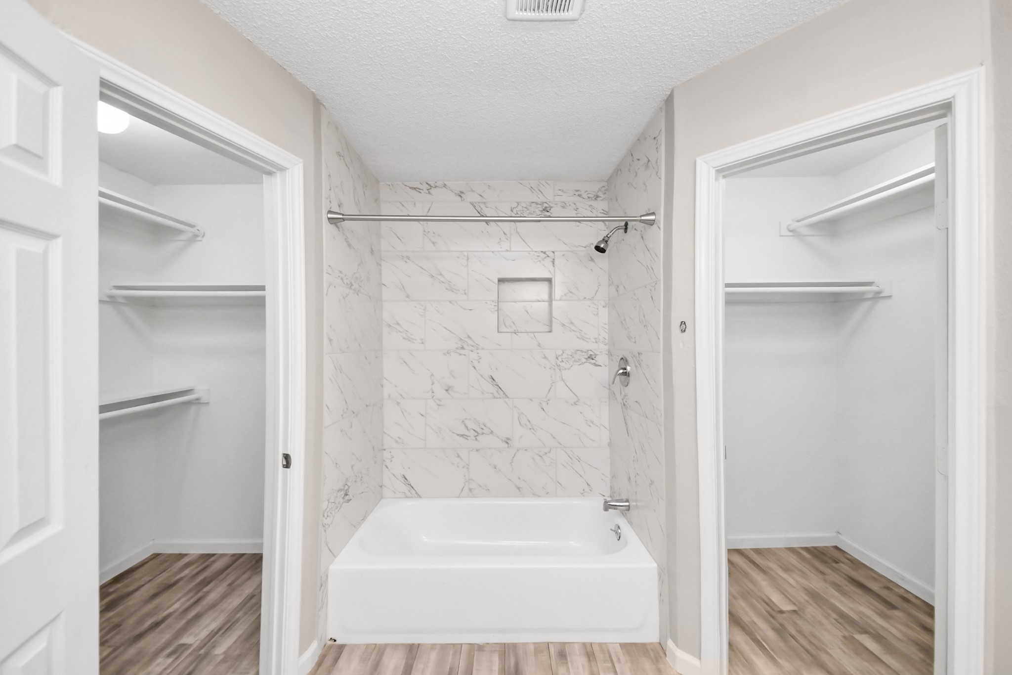 8622 Valley Meadow Drive, Houston, TX 77078