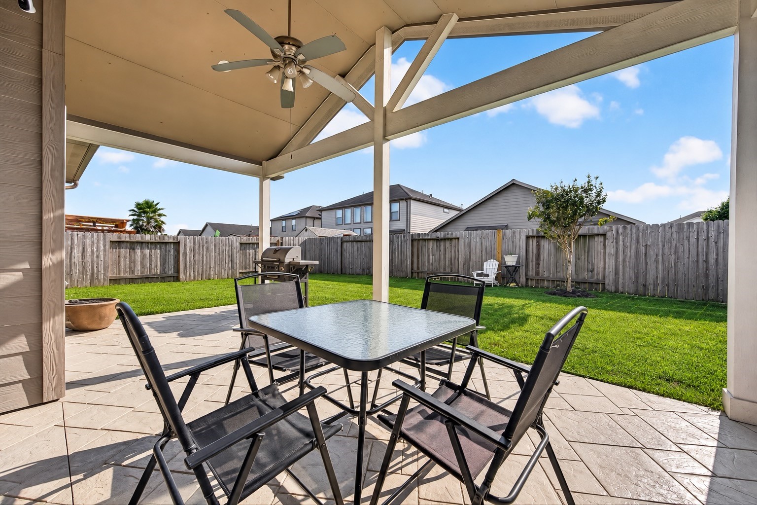 8 Desert Sun Court, Manvel, TX 77578