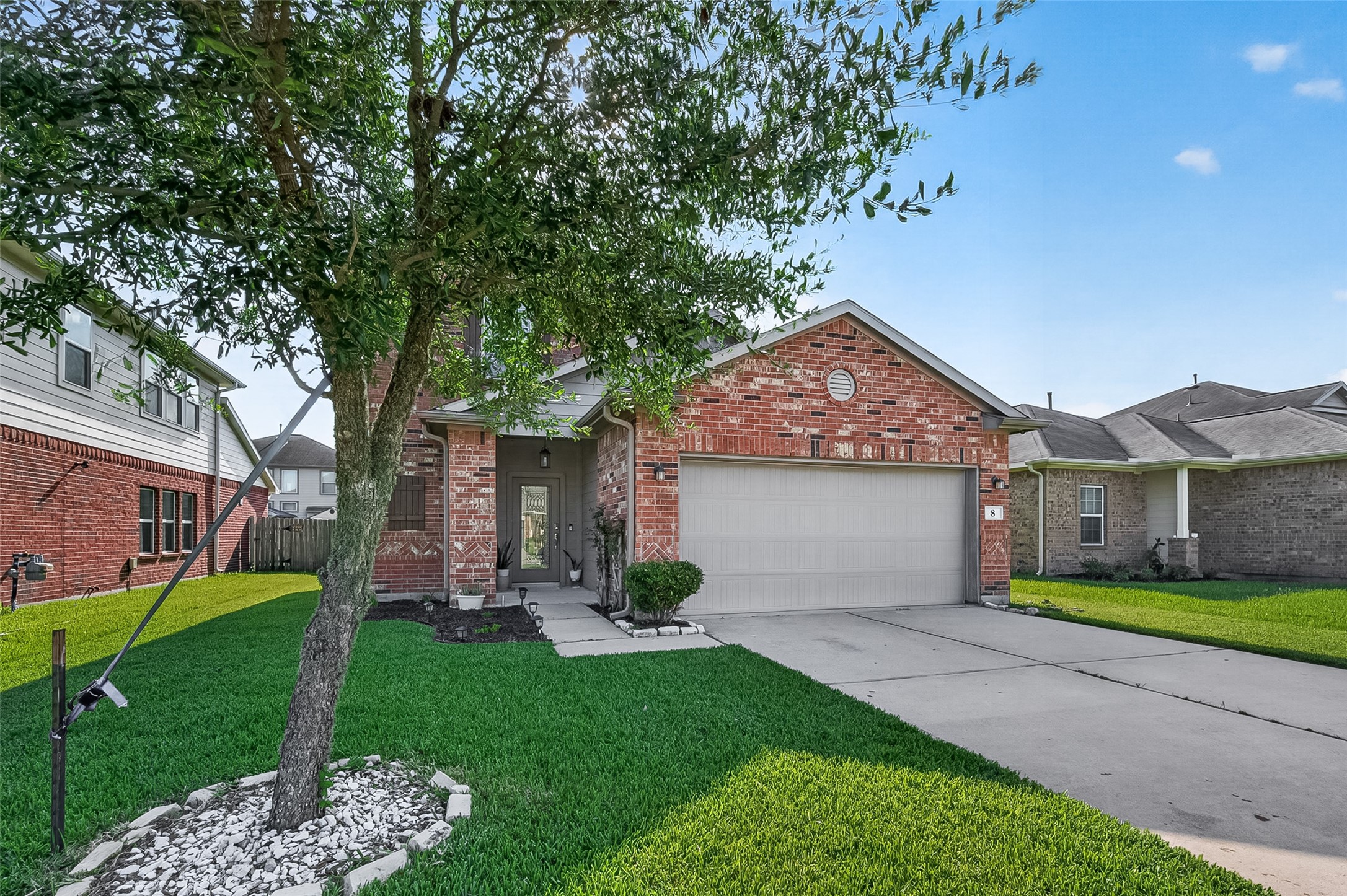 8 Desert Sun Court, Manvel, TX 77578