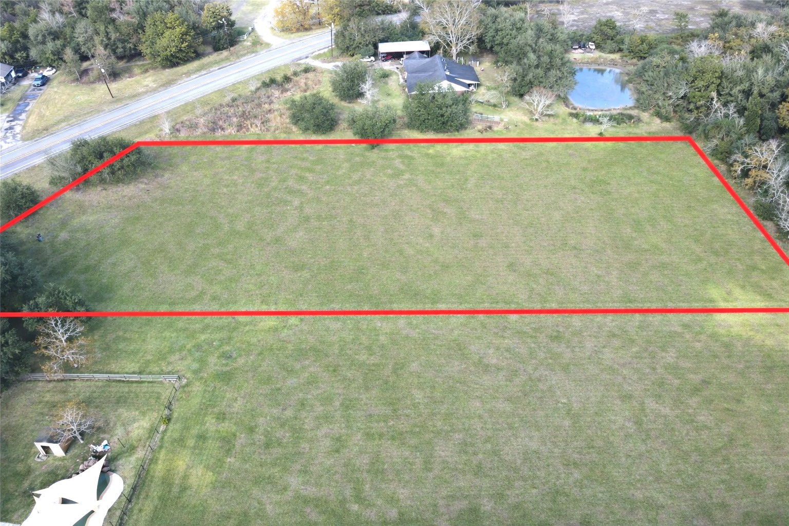 407' deep on both sides, 230' of highway frontage and 180' on the back (red lines approximate)