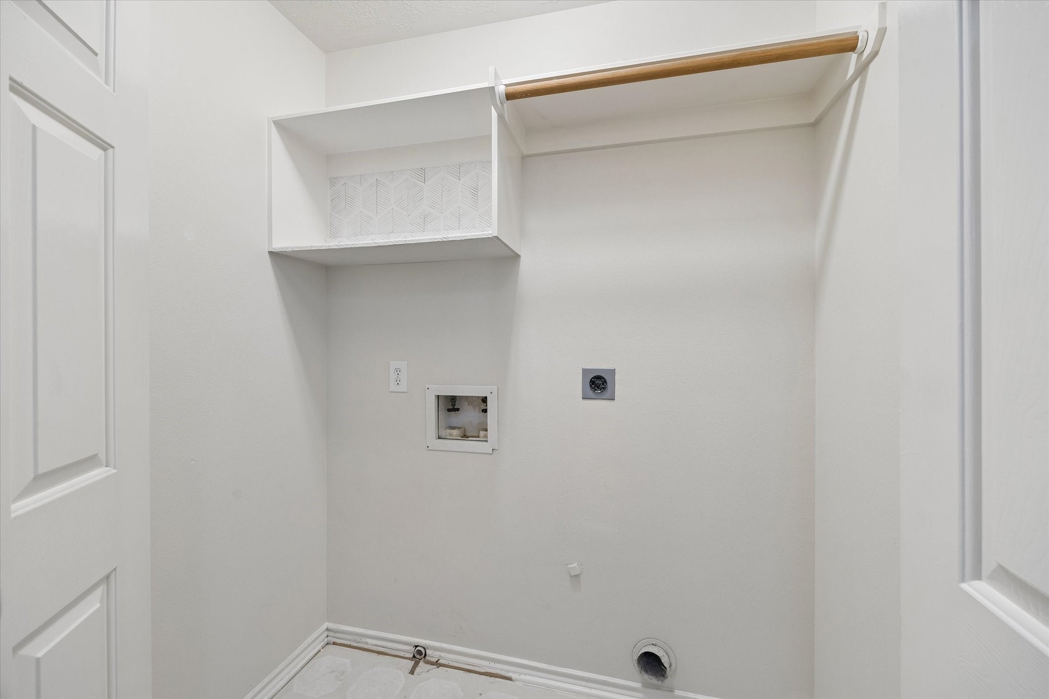 Laundry room!