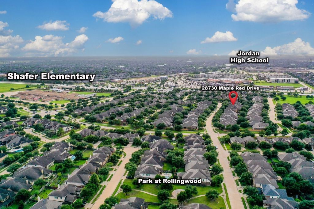 Execellent Location in Cinco - Just blocks from Shafer Elemenary means an easy stroll to school, or the high school kids can easily walk/bike to Jordan High School.